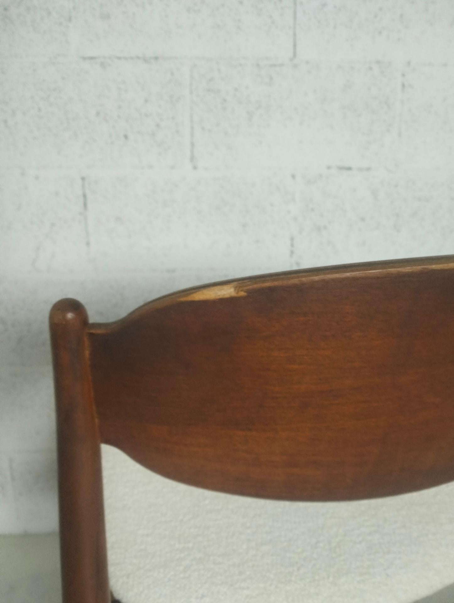 Set di 6 sedie in bouclè bianco di Leonardo Fiori per Isa Bergamo anni '60 in vendita 3