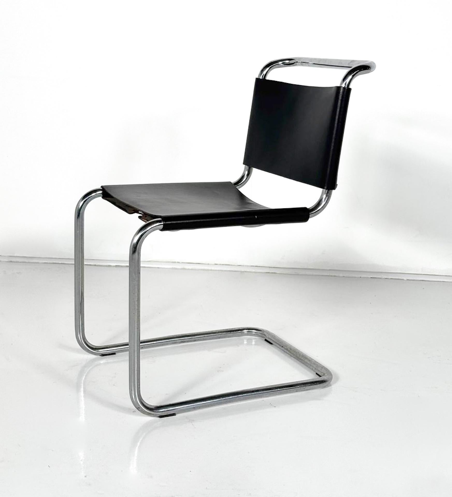 Mid-Century moderno Set di 6 sedie Model B33 di Marcel Breuer, anni '70, pelle e cromo in vendita