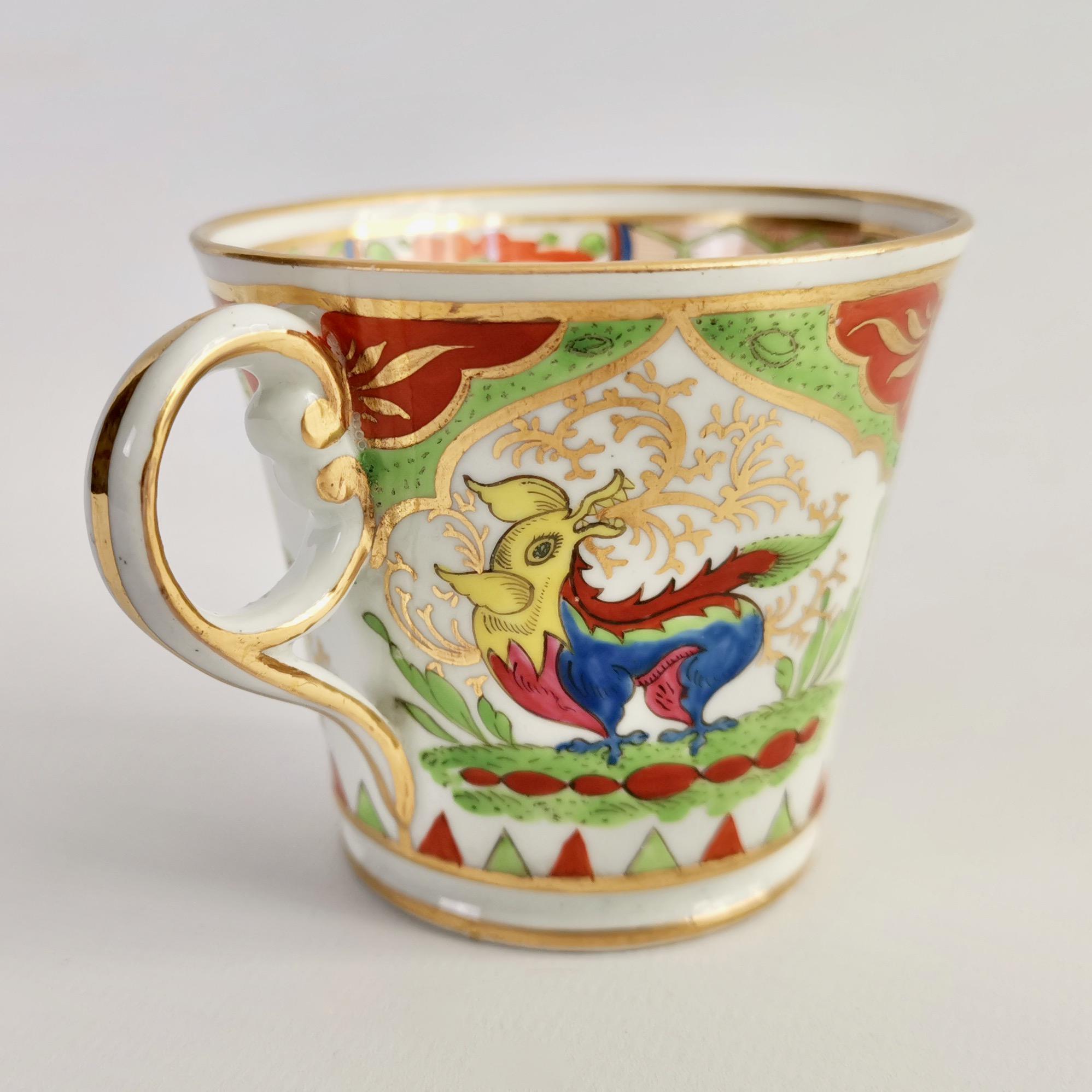 Set of 6 Chamberlain's Worcester Porcelain Coffee Cups, Dragons, circa 1810 In Good Condition In London, GB