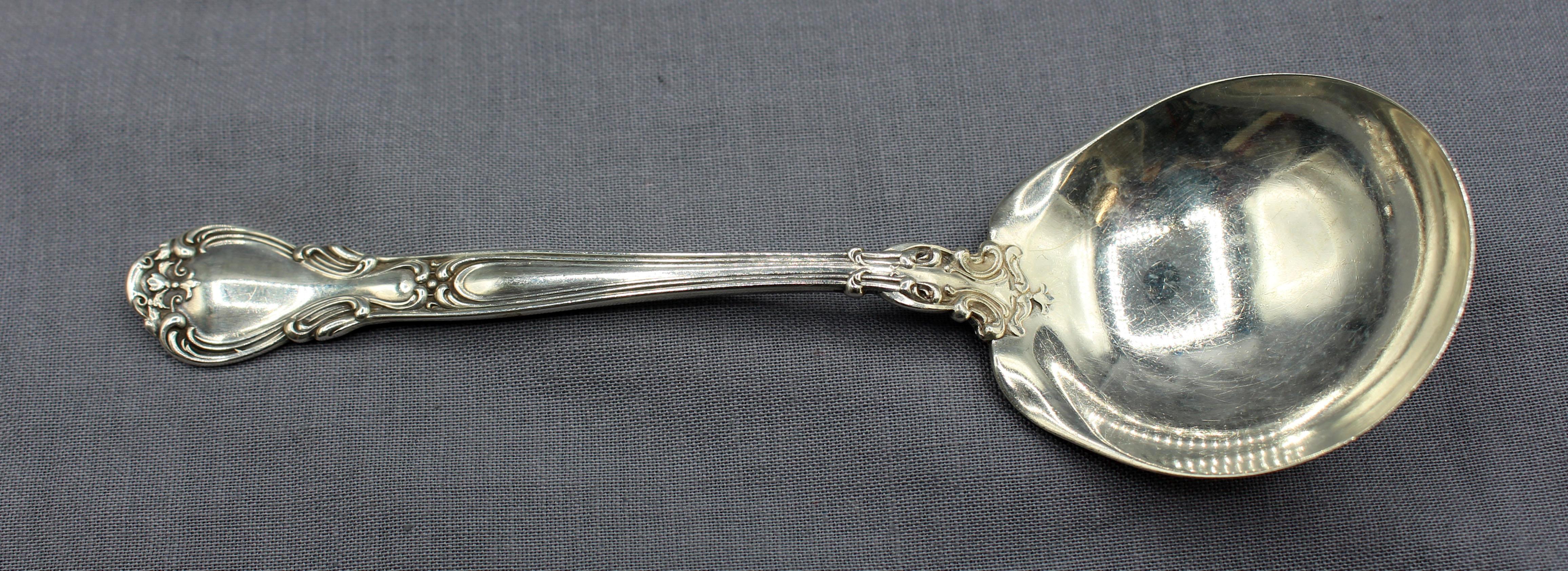Rococo Set of 6 Chantilly Sterling Silver Boullion Spoons by Gorham For Sale