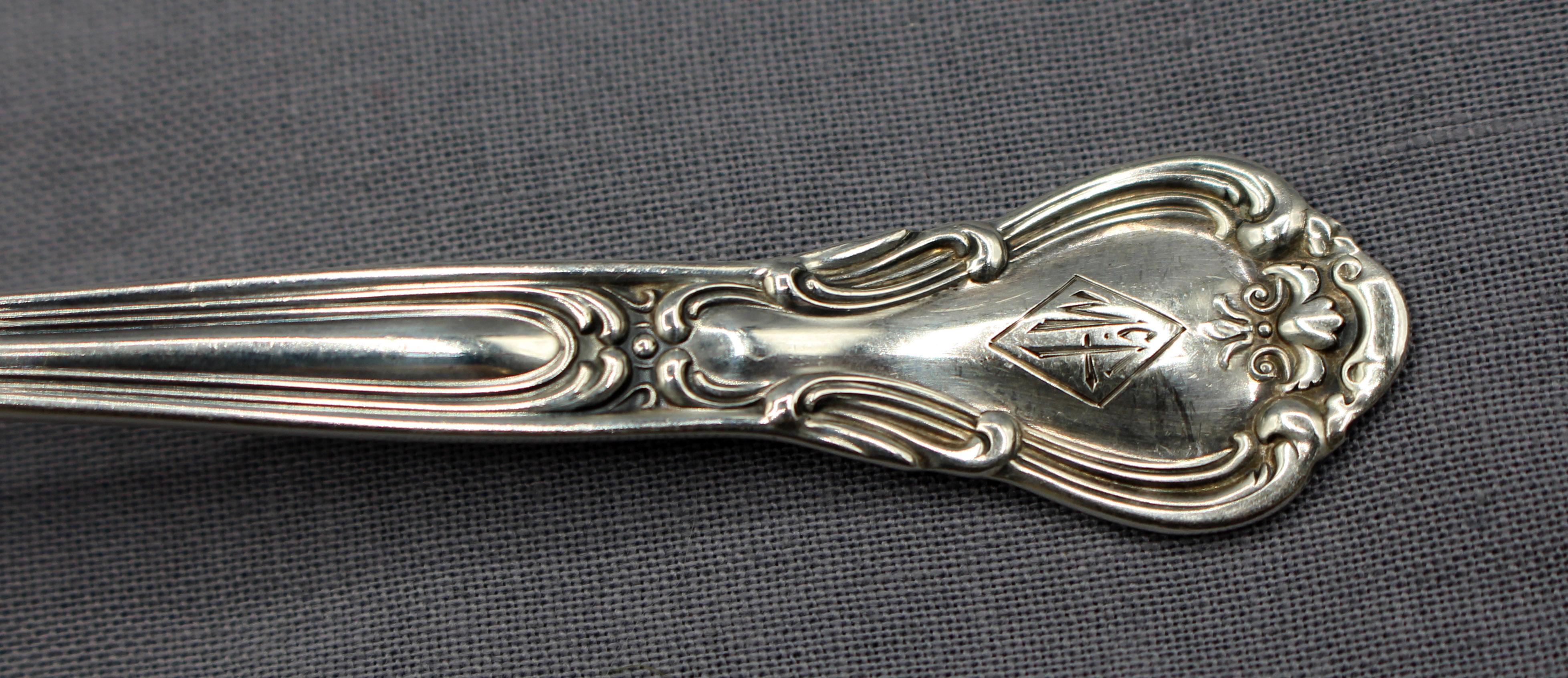 20th Century Set of 6 Chantilly Sterling Silver Boullion Spoons by Gorham For Sale