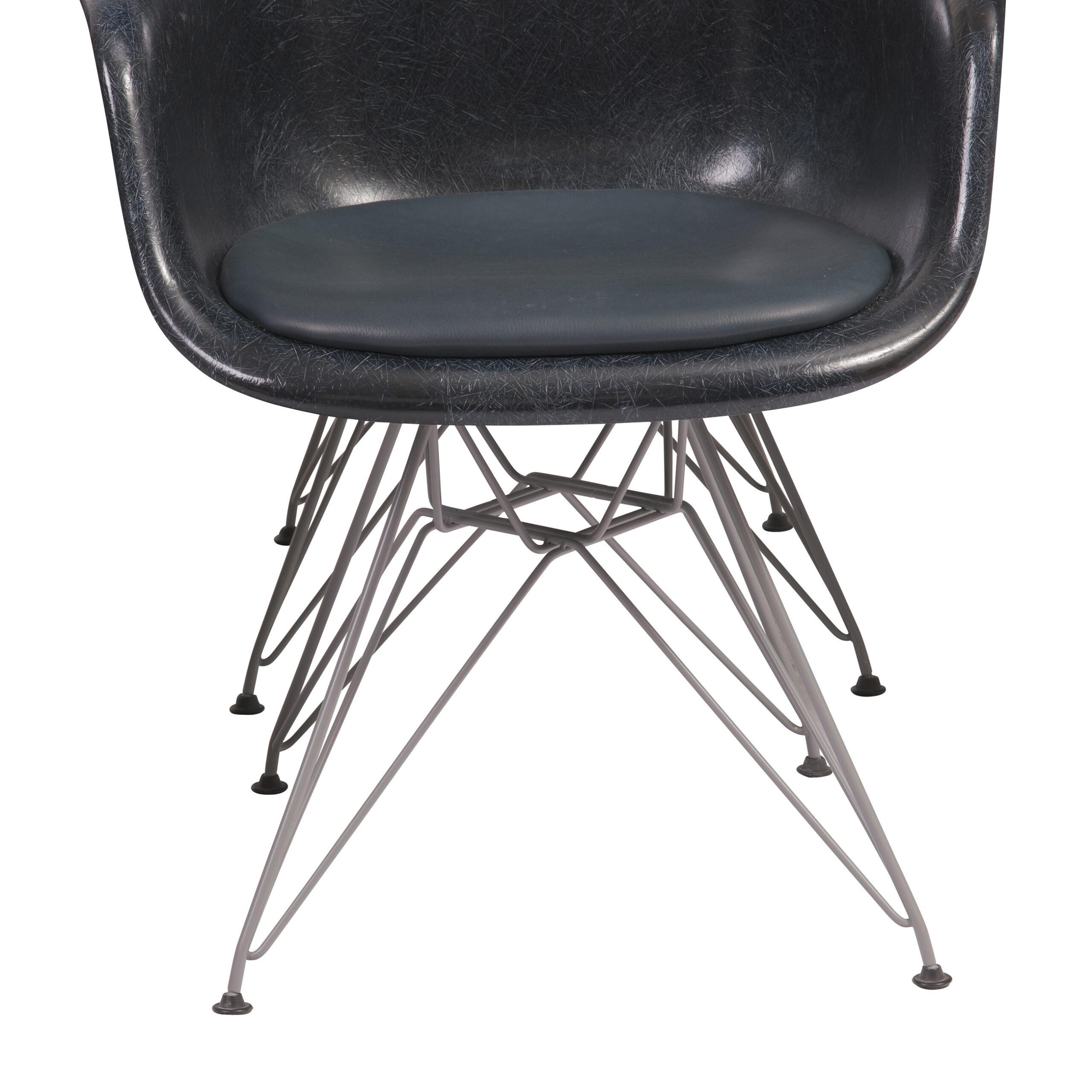 6er Set Charles and Ray Eames Vintage Fiberglas Sessel 1970er navy-blue (amerikanisch) im Angebot