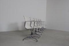 Set of 6 Charles & Ray Eames EA 107 Aluminum Group Chairs, White Leather, 1970s