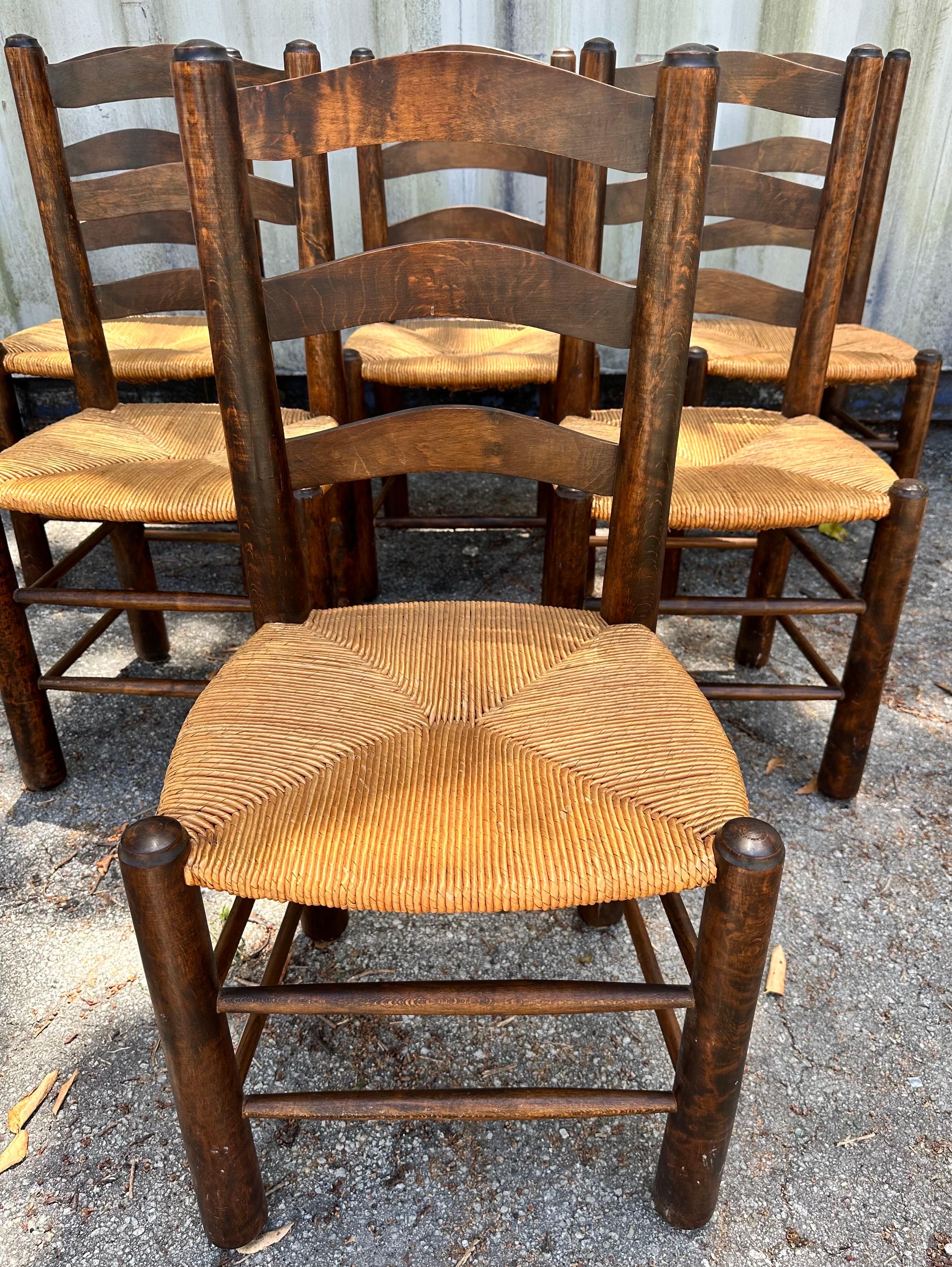 Mid-20th Century Set of 6 Charlotte Perriand Style Rush Chair For Sale