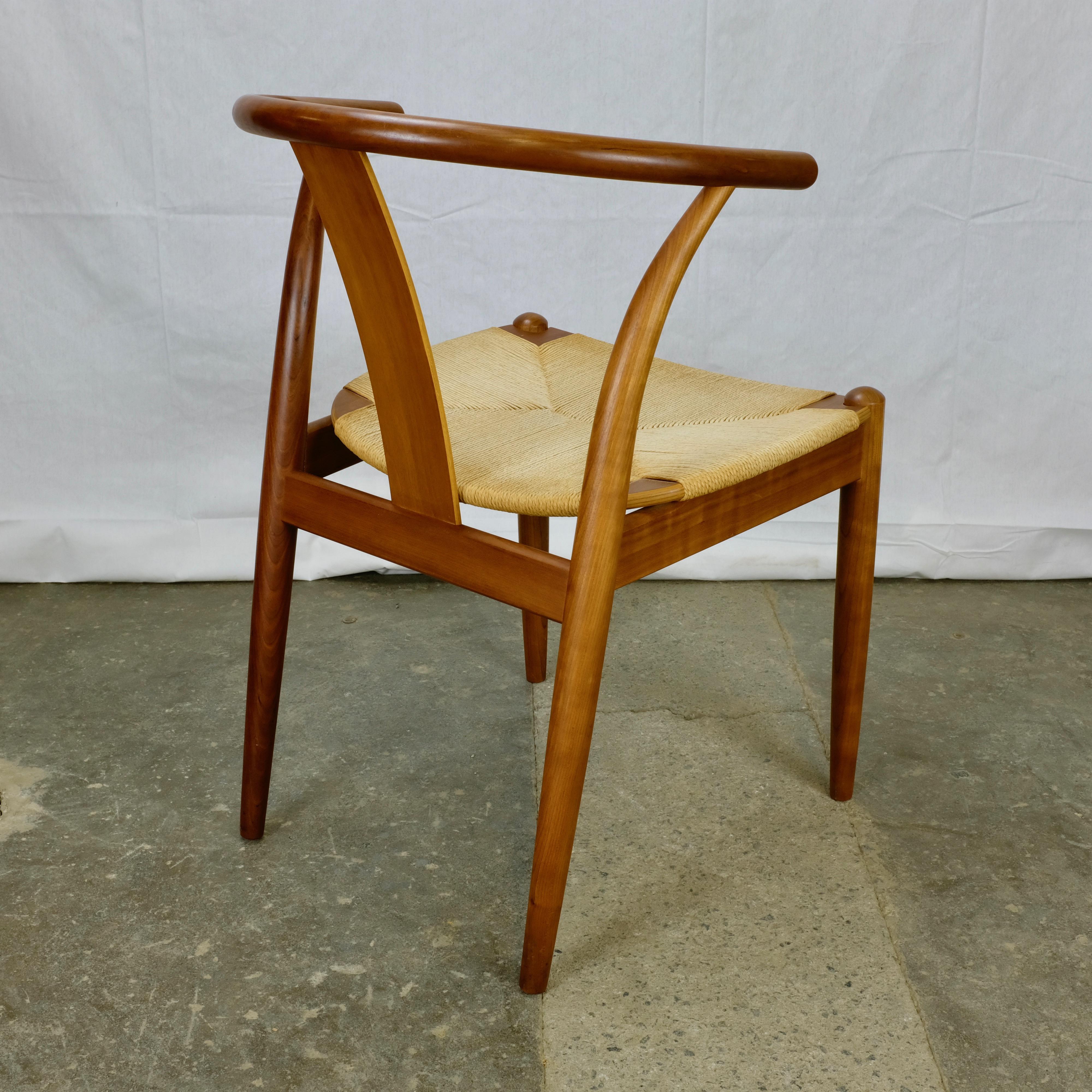 Mid-20th Century Set of 6 Cherry Dining Chairs For Sale