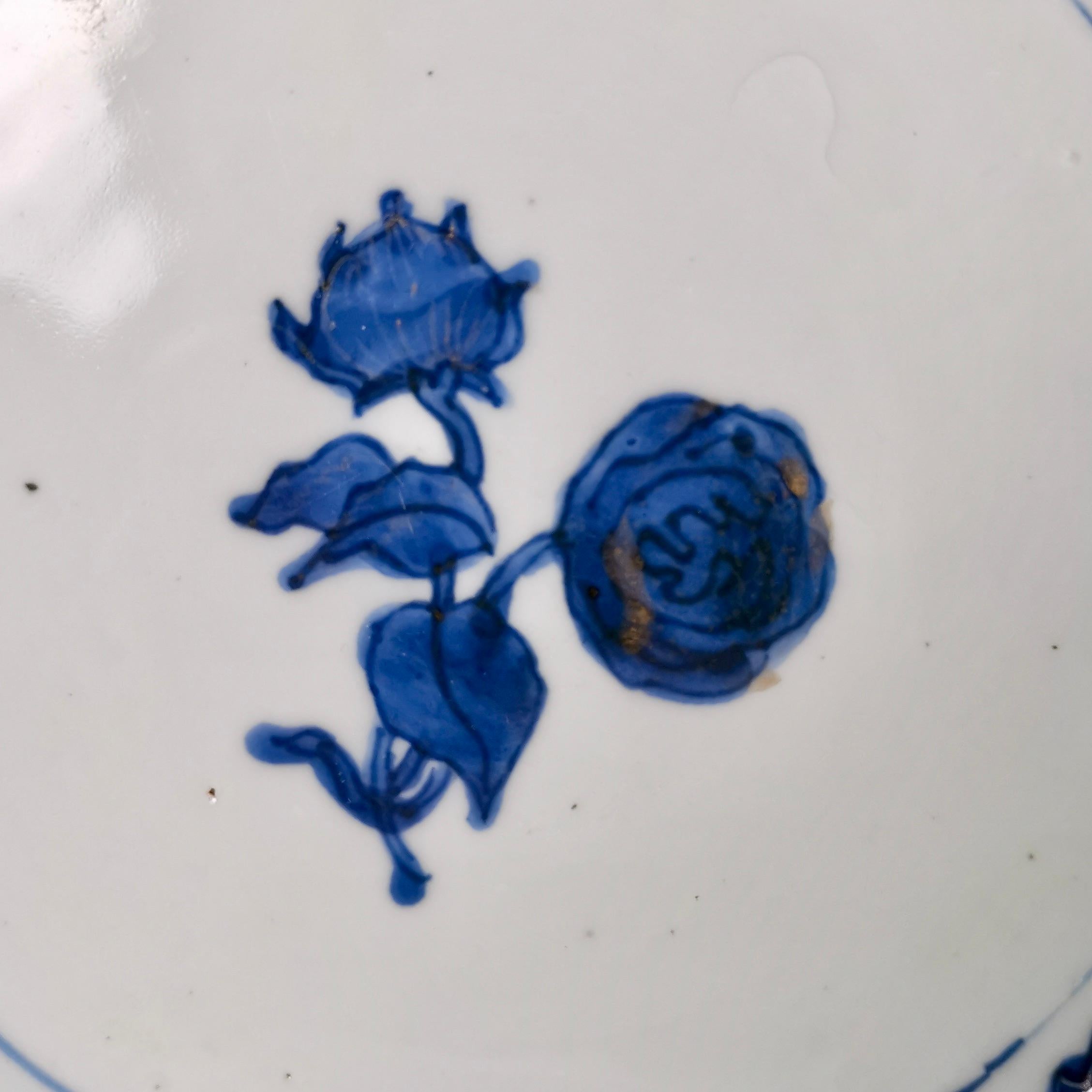 Late 18th Century Set of 6 Chinese Export Plates, Roses Blue and White, Qianlong, circa 1780