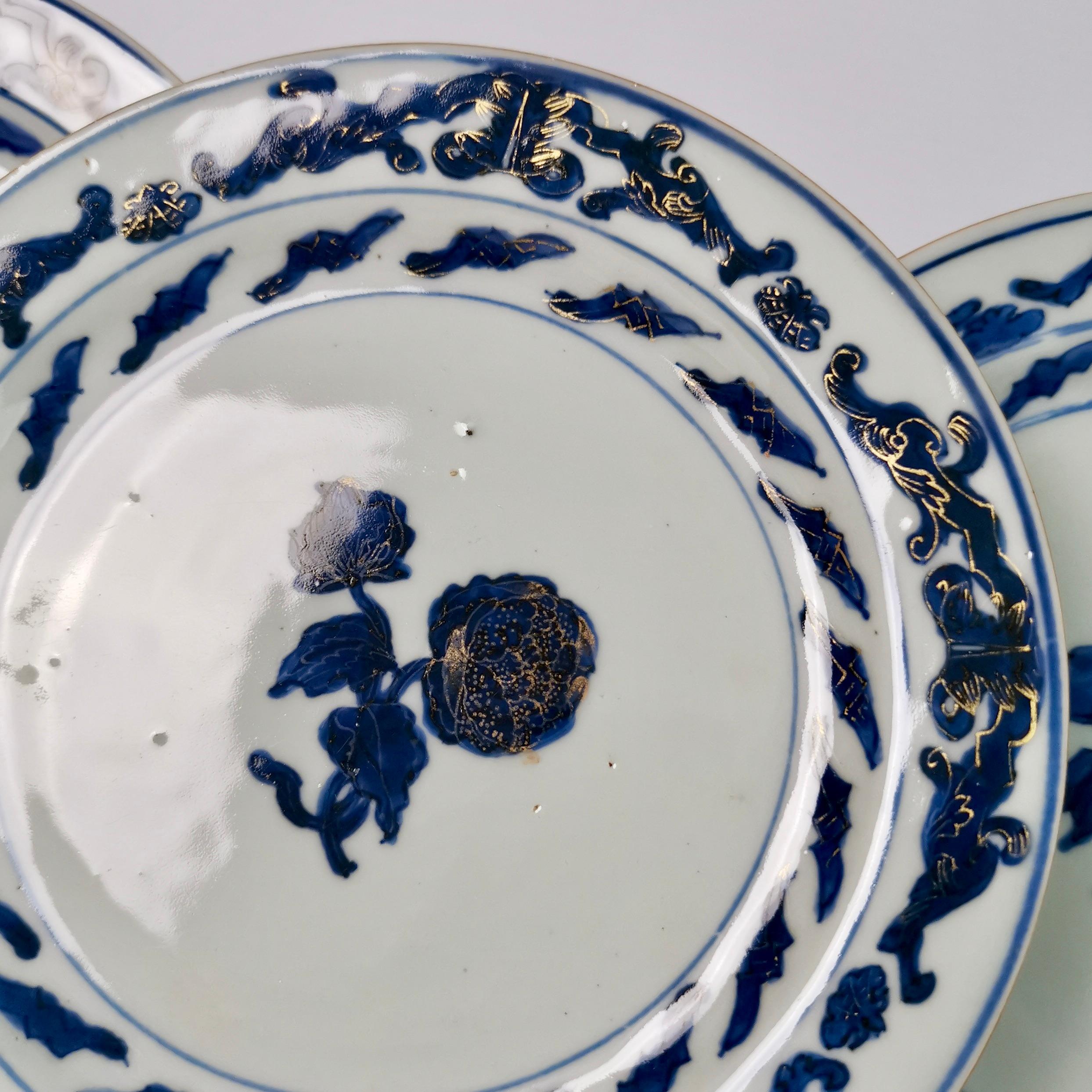 Set of 6 Chinese Export Plates, Roses Blue and White, Qianlong, circa 1780 1