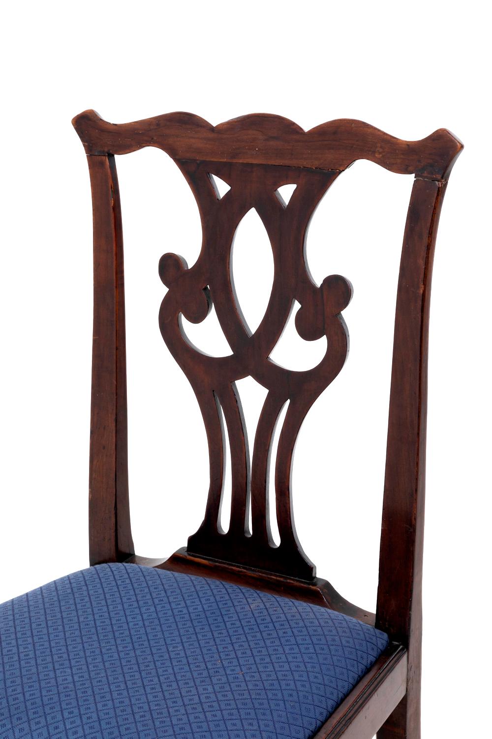 Set of 6 Chippendale Chairs in Walnut, circa 1900 2