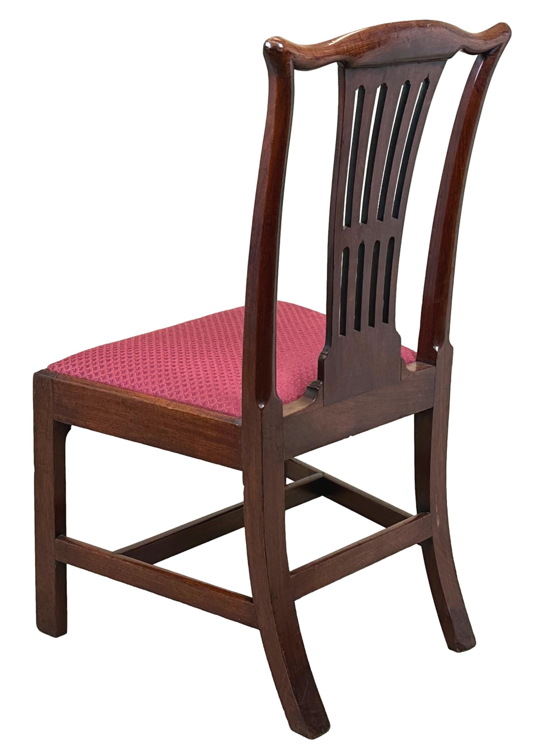 Set of 6 Chippendale Period Mahogany Dining Chairs For Sale 1