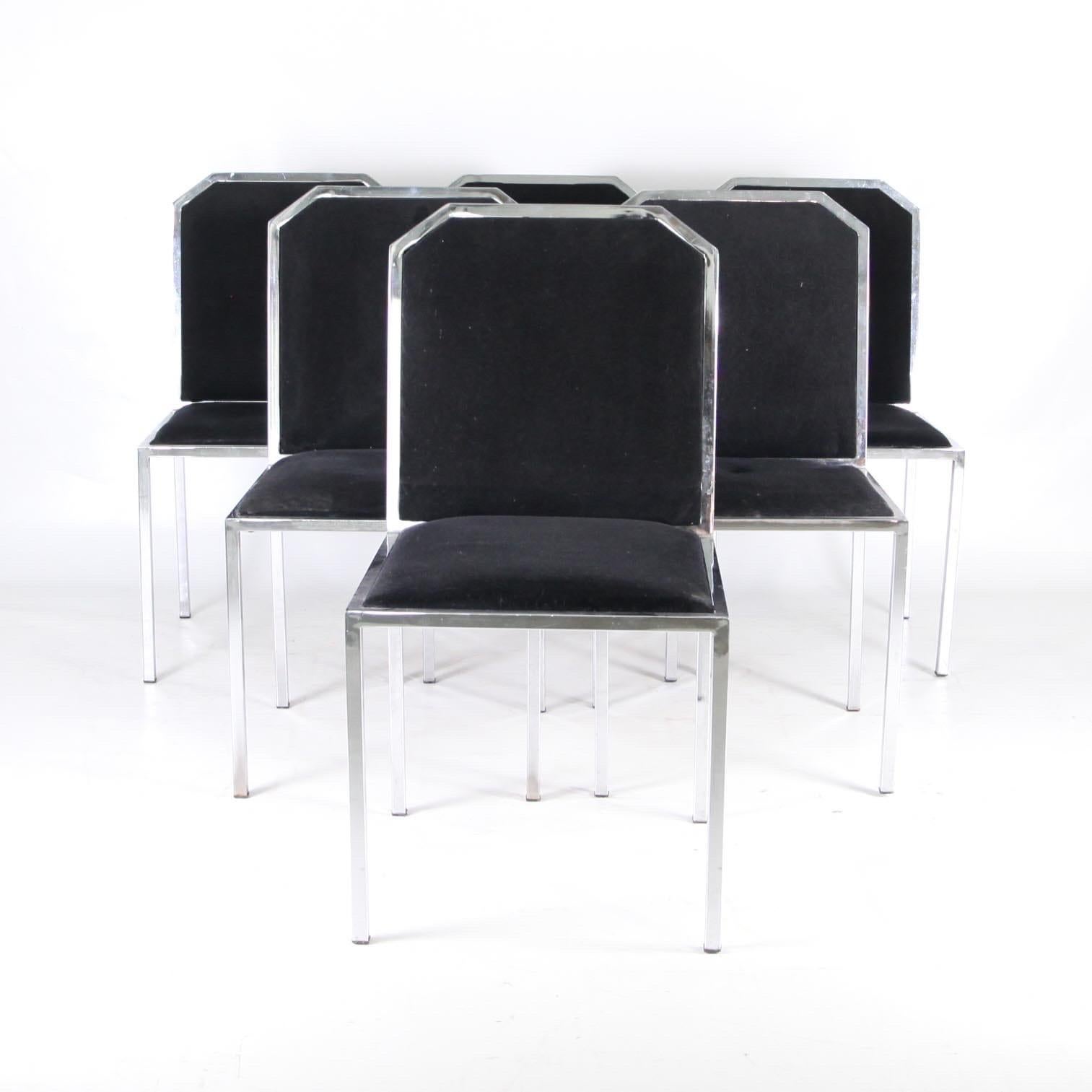 Late 20th Century Set of 6 chrome and black fabric chairs circa 1970 For Sale