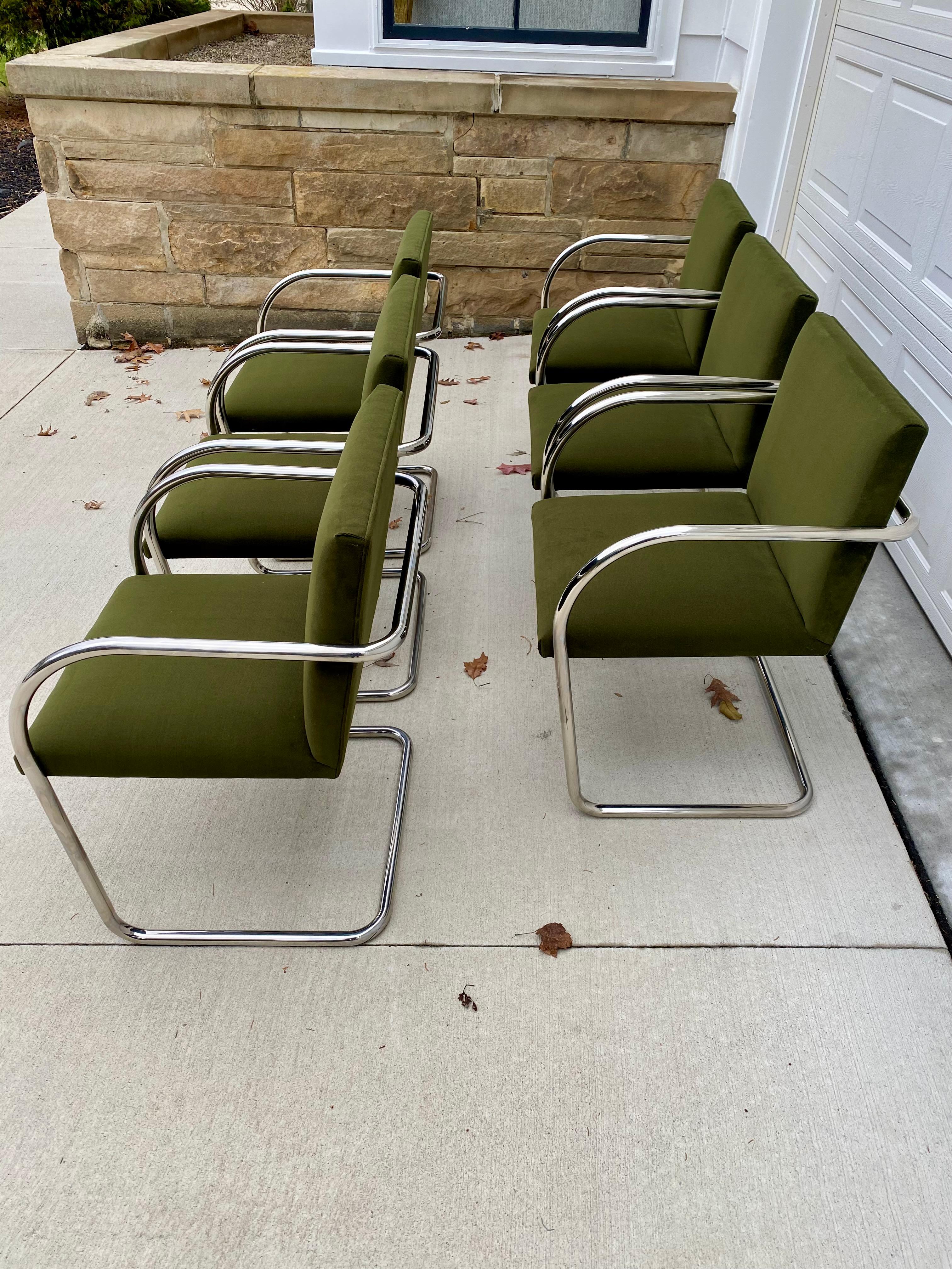 Set of 6 Chrome Mies Van Der Rohe Tubular Brno Chairs by Knoll in Green Velvet For Sale 4