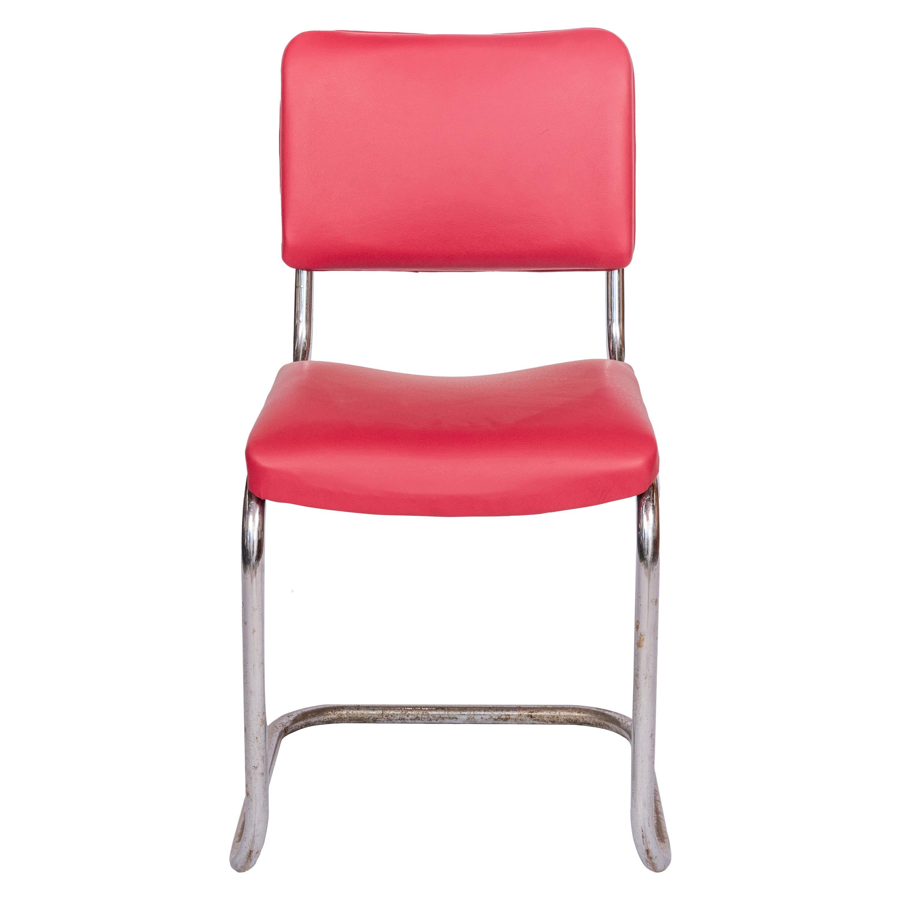 Set di 6 sedie britanniche moderniste A.E.L. (Practical Equipment Limited) cromate di forma a sbalzo.
Progettato dal designer/architetto Oliver Bernard.
Acciaio tubolare cromato. Tessuto originale
Inghilterra, circa 1931

Practical Equipment Ltd.