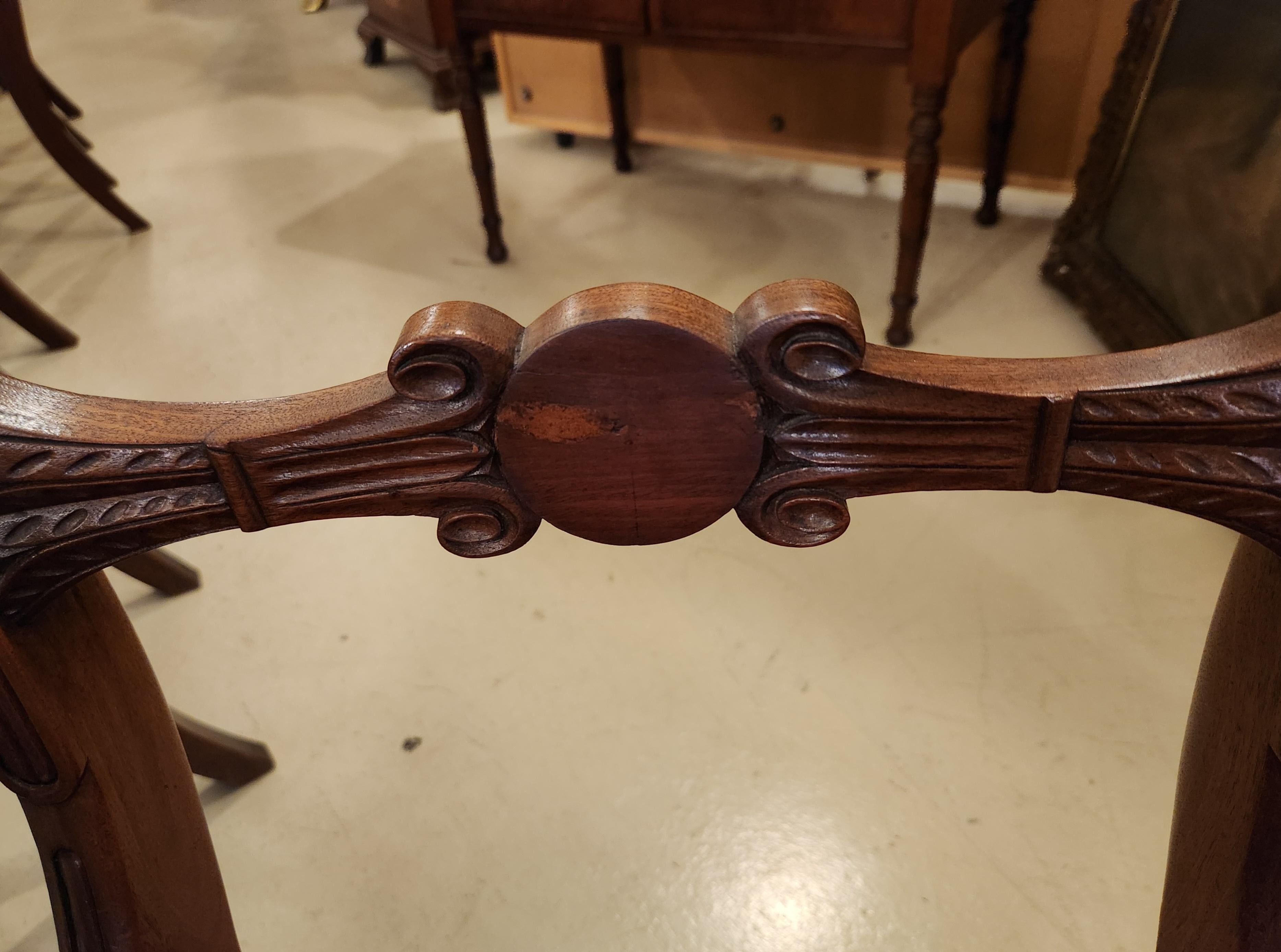 Set di 6 sedie in mogano del periodo Regency dell'inizio del XIX secolo in vendita 8
