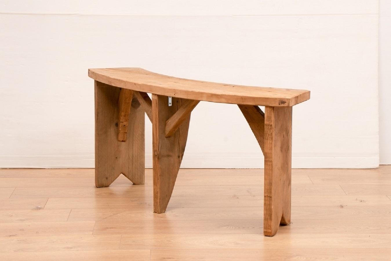 Set of 6 Circular Reclaimed Pine Benches, 20th Century In Excellent Condition For Sale In London, GB