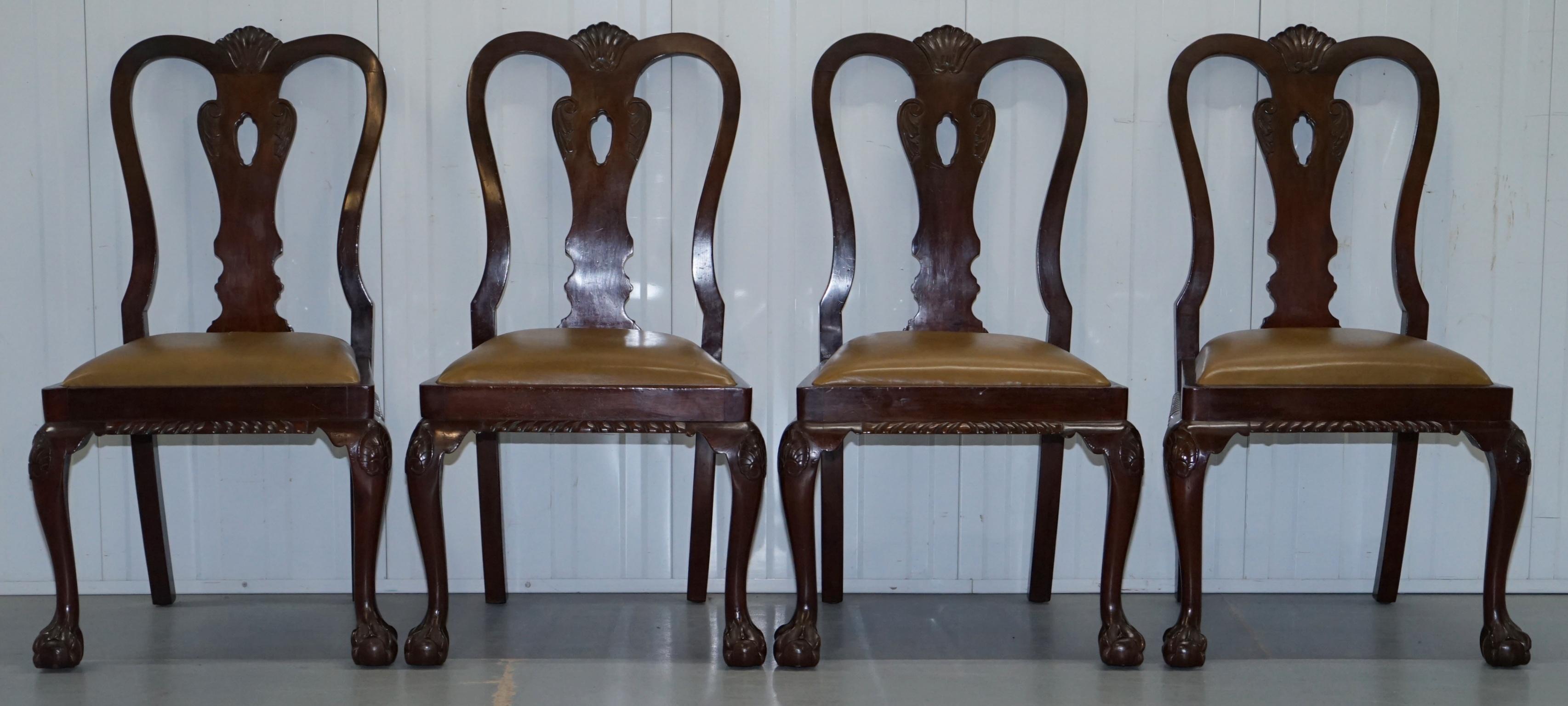 We are delighted to offer for sale this lovely set of early 20th century Tomas Chippendale style hand carved mahogany with leather seat pad dining chairs 

A quintessentially English set of chairs, these are good solid heavy handmade mahogany