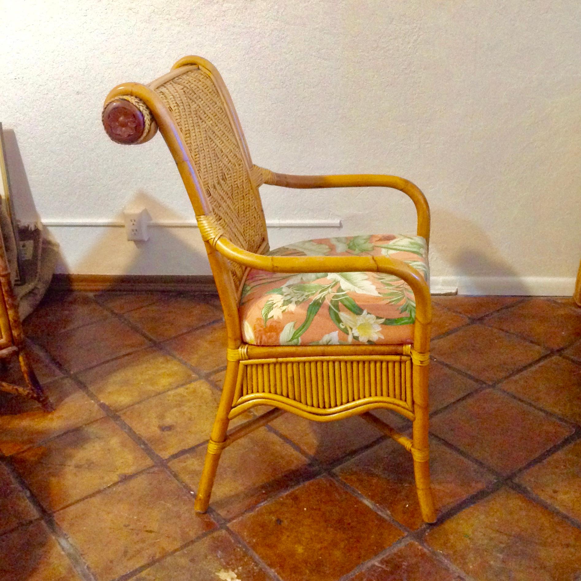 Set of 6 Colonial Style Rattan Dining Chairs 1