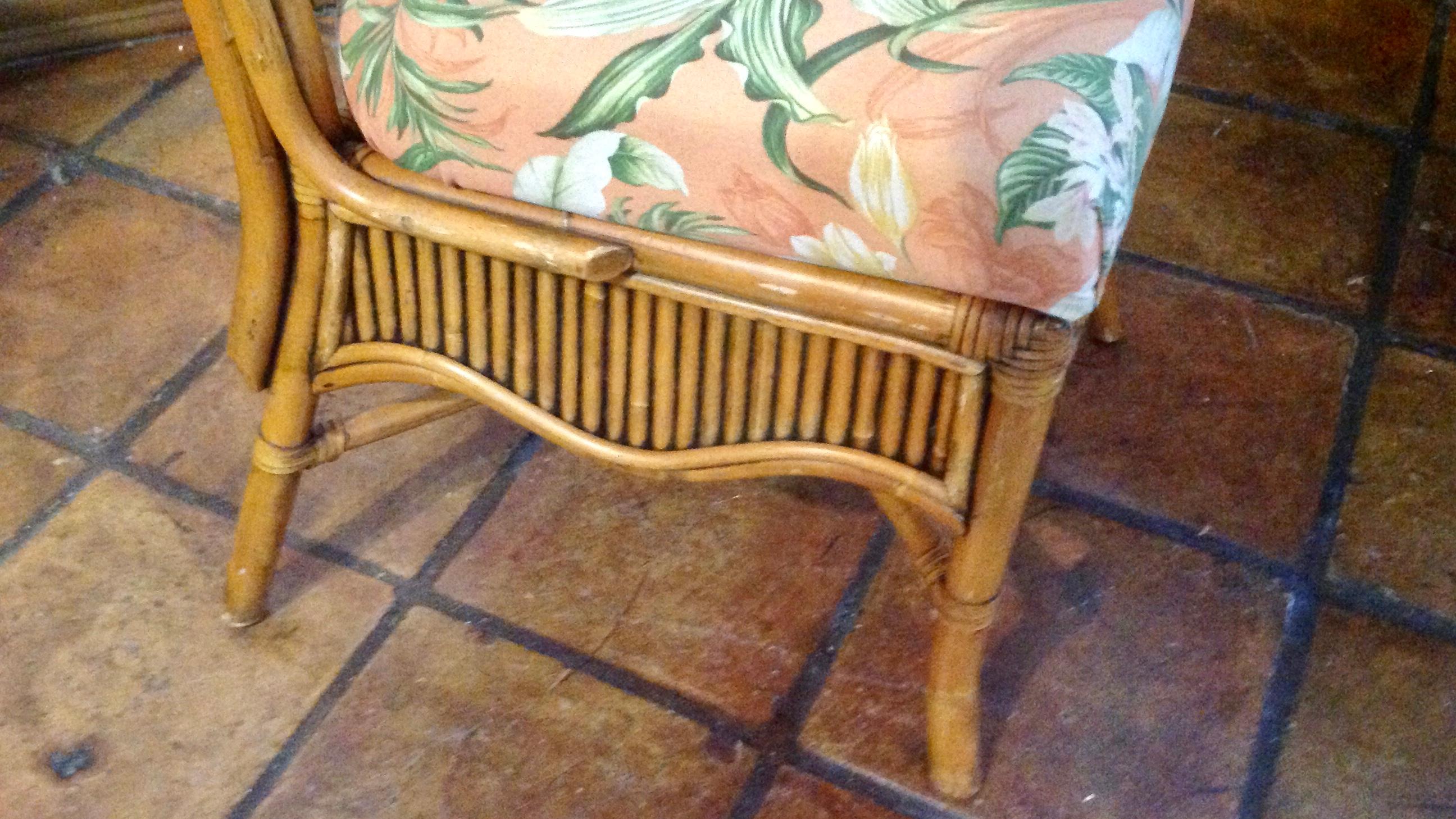 Set of 6 Colonial Style Rattan Dining Chairs In Good Condition In West Palm Beach, FL