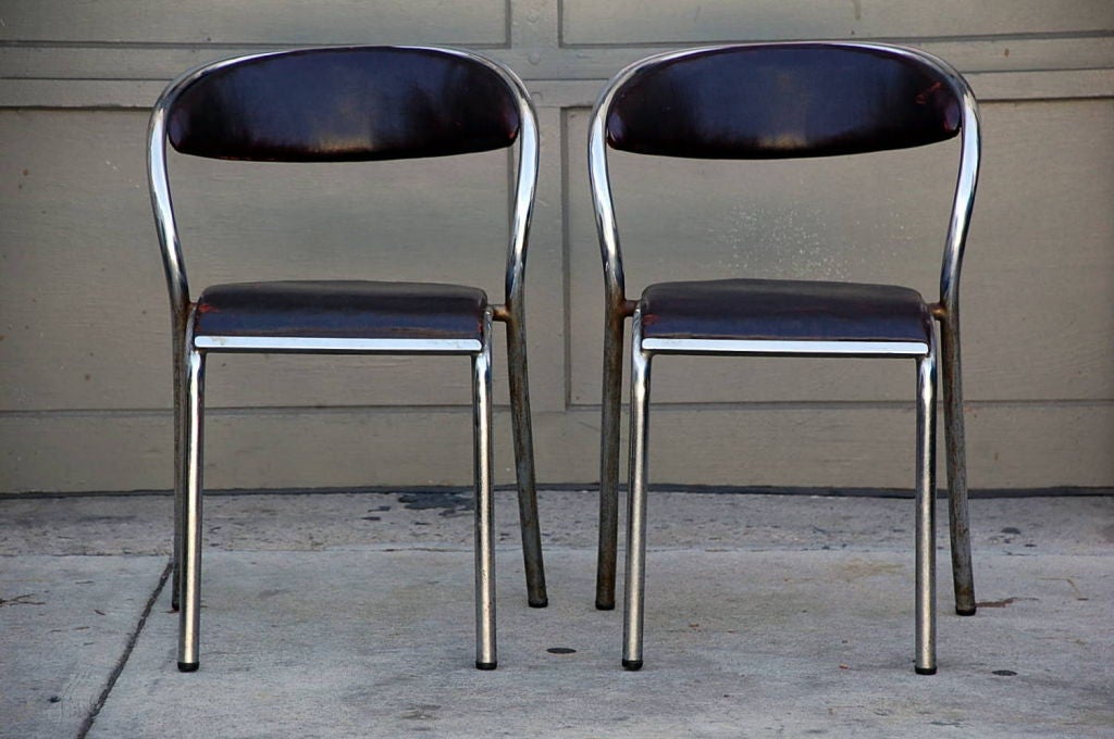 Set of 6 Comfortable French Modernist Chairs In Excellent Condition For Sale In Los Angeles, CA
