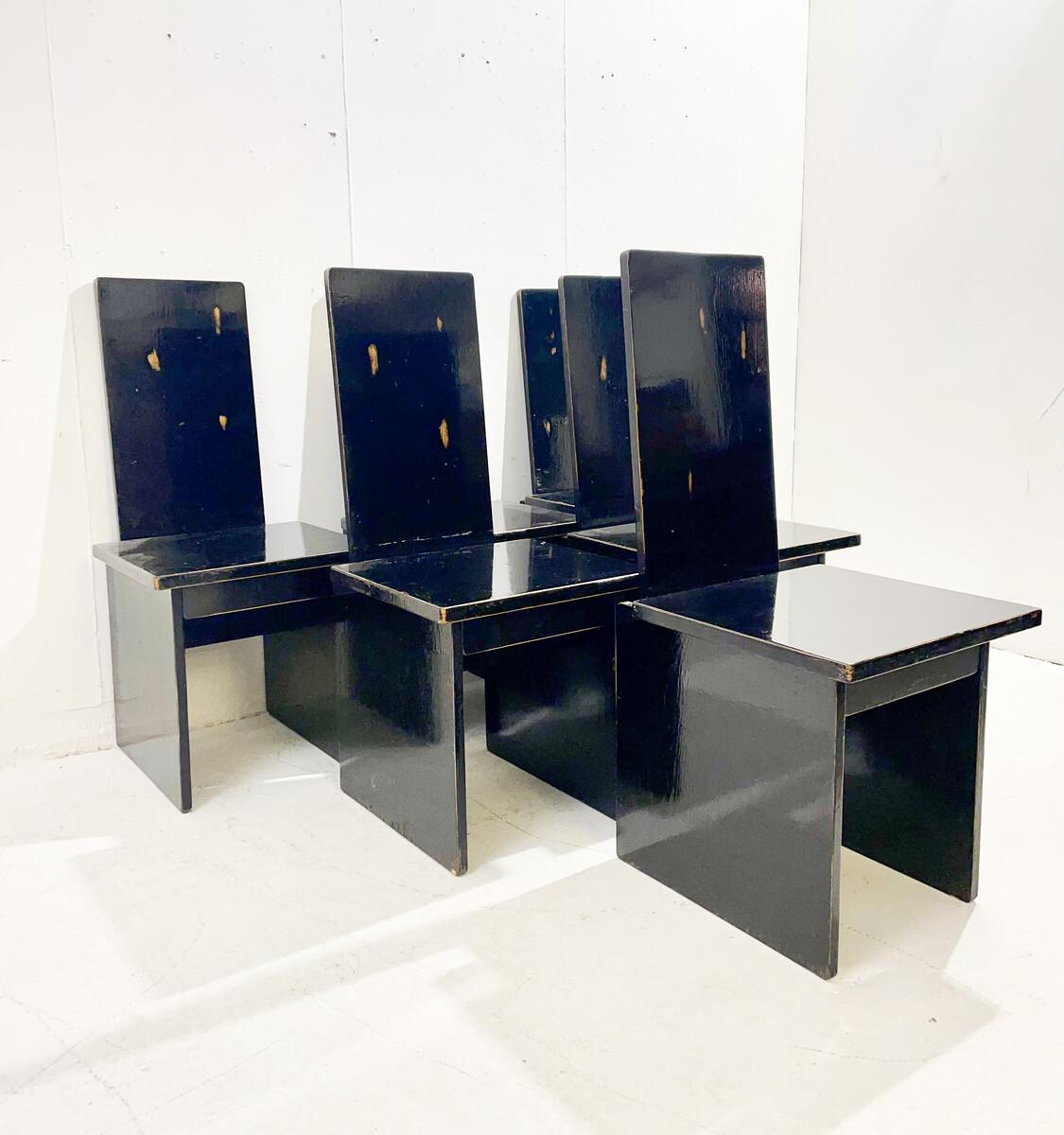 Set of 6 Constructivist Black Wooden Dining Chairs, Hungary, 1930s In Good Condition For Sale In Brussels, BE
