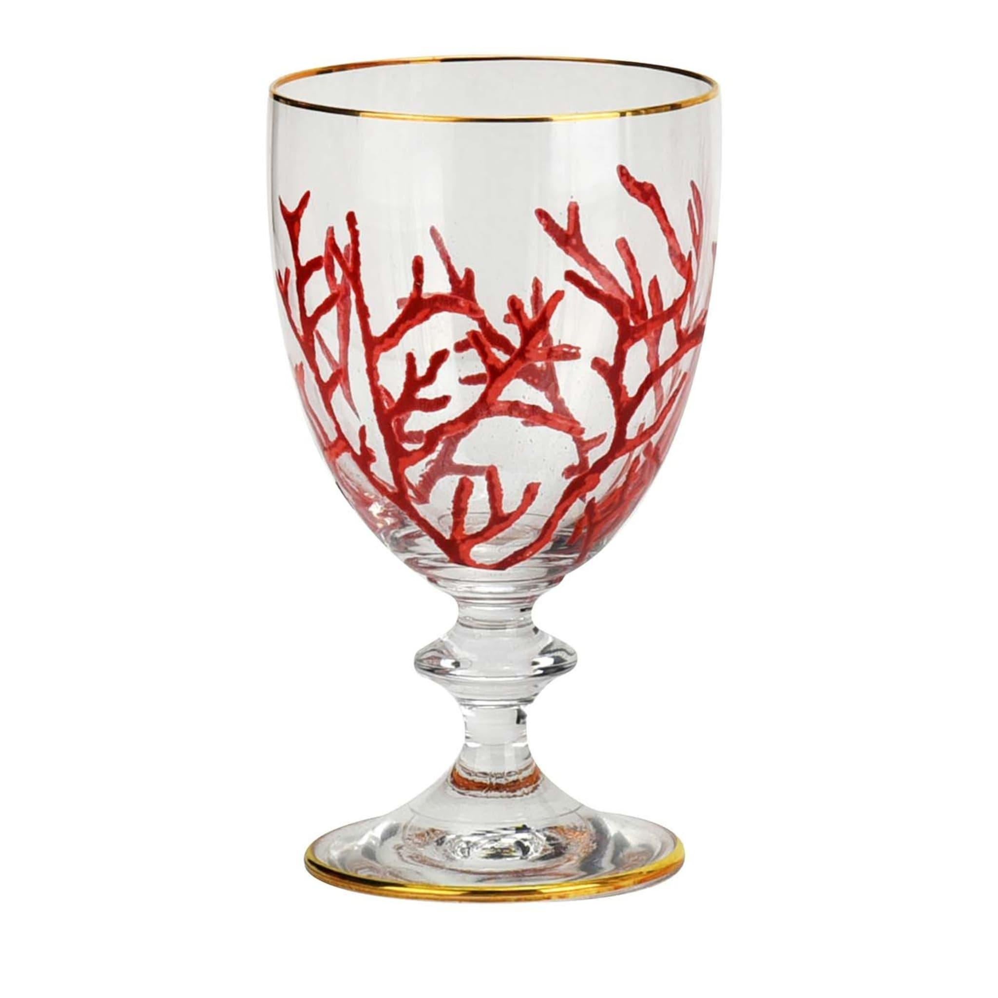 The alluring qualities of this splendid water glass are enhanced by a handmade decoration depicting an elegant red coral on the bowl. Exquisitely handcrafted of crystal, this piece is adorned with a golden finish on the rims of the bowl and of the