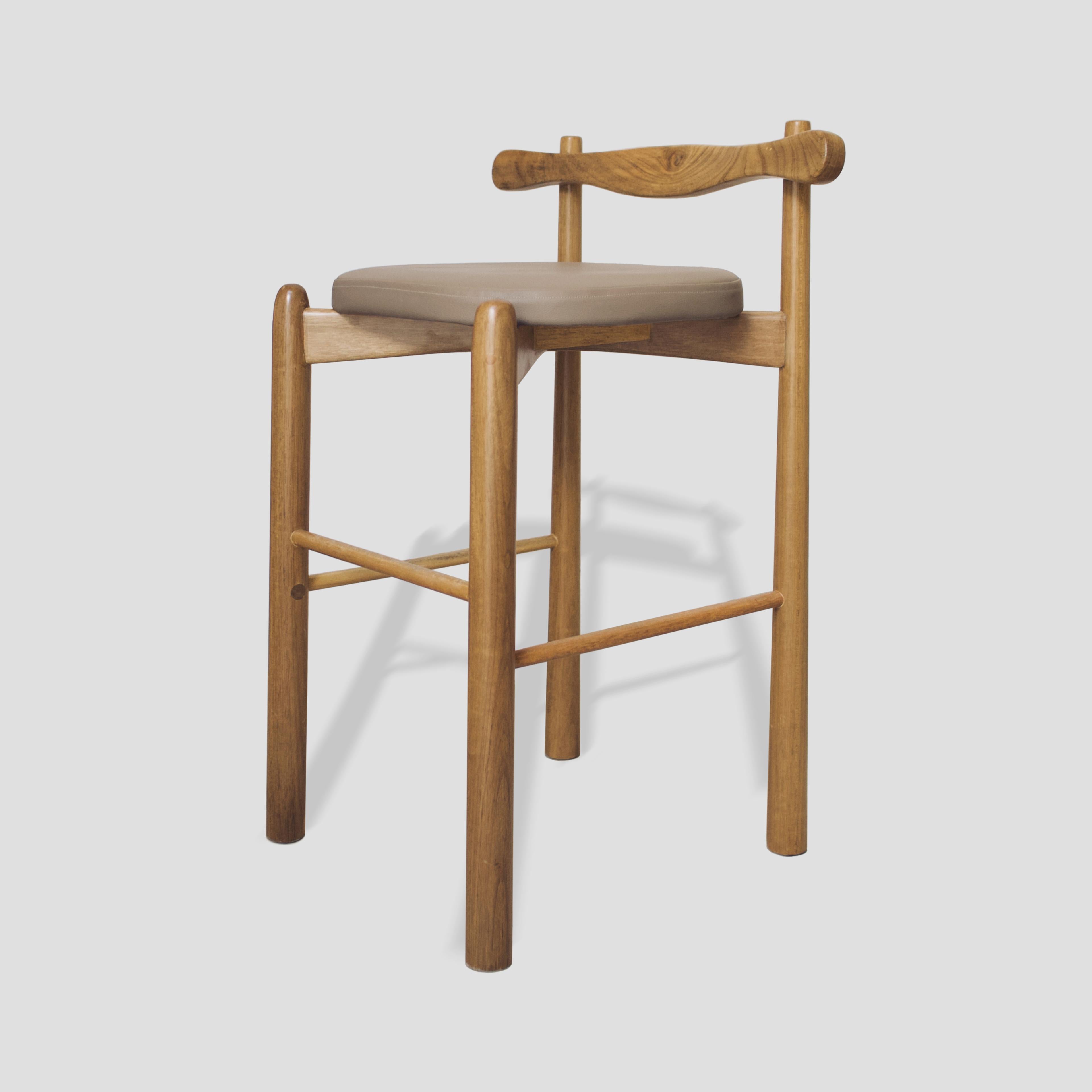 Contemporary Set of 6 Counter Stools Uçá - Brown Light Brown Finish Wood (fabric ref : F04) For Sale