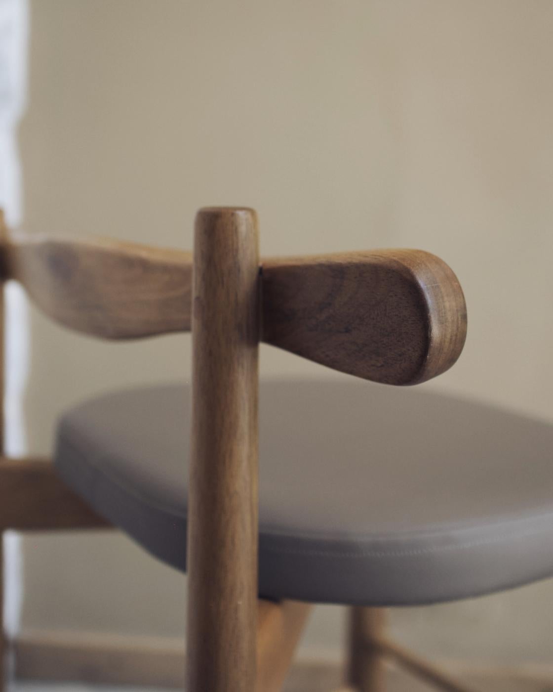 Set of 6 Counter Stools Uçá -   Ebony Finish Wood (fabric ref : F13) For Sale 1