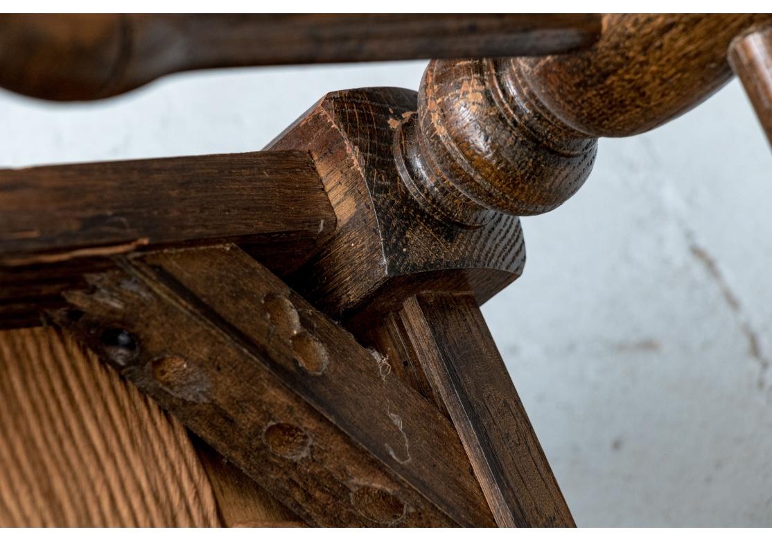 XX secolo Set di 6 sedie da pranzo con schienale a scaletta in stile country francese in vendita