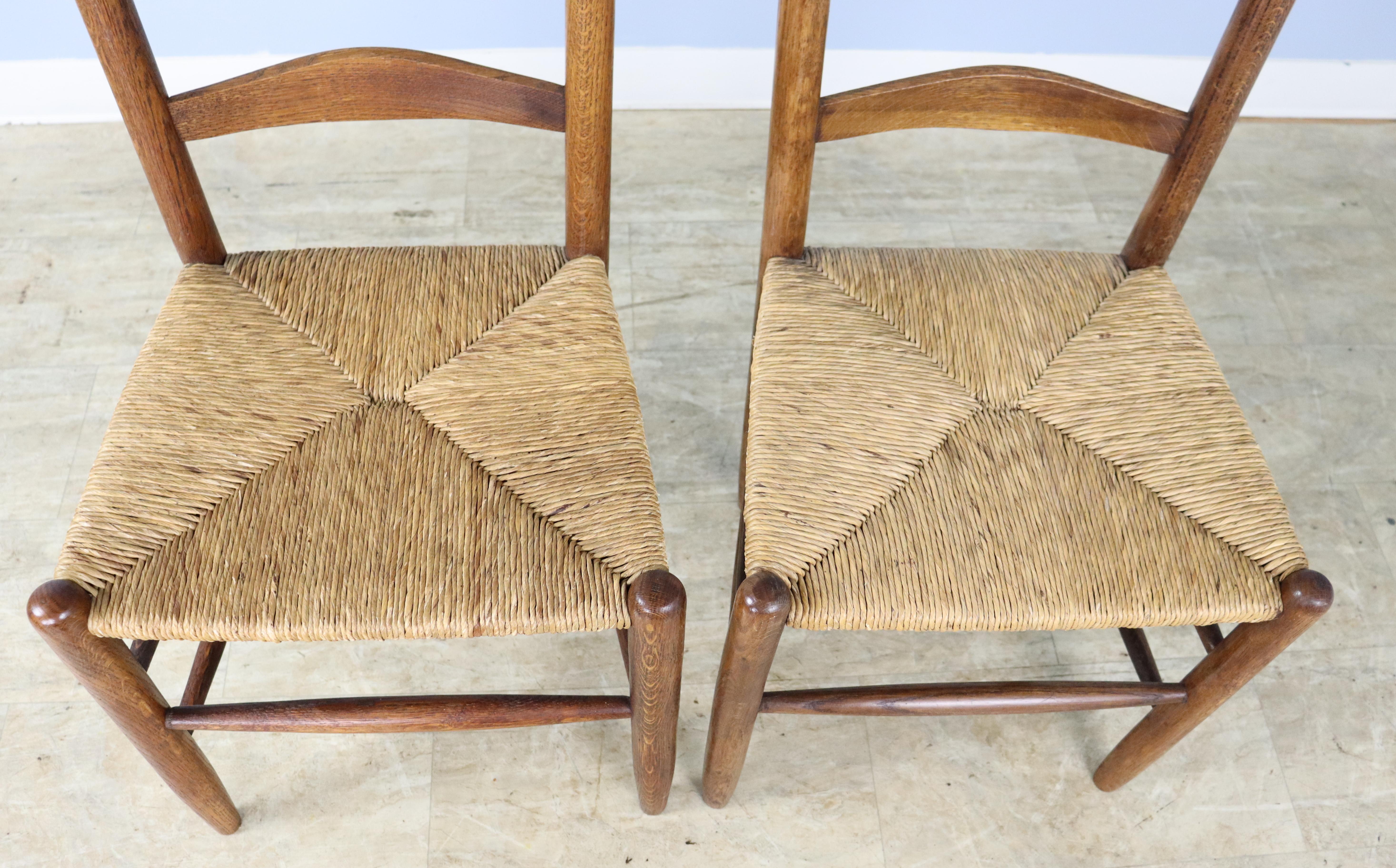 19th Century Set of 6 Country Oak Ladderback Chairs
