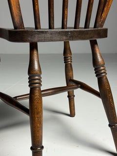 Set of 6 Country style Windsor Chairs