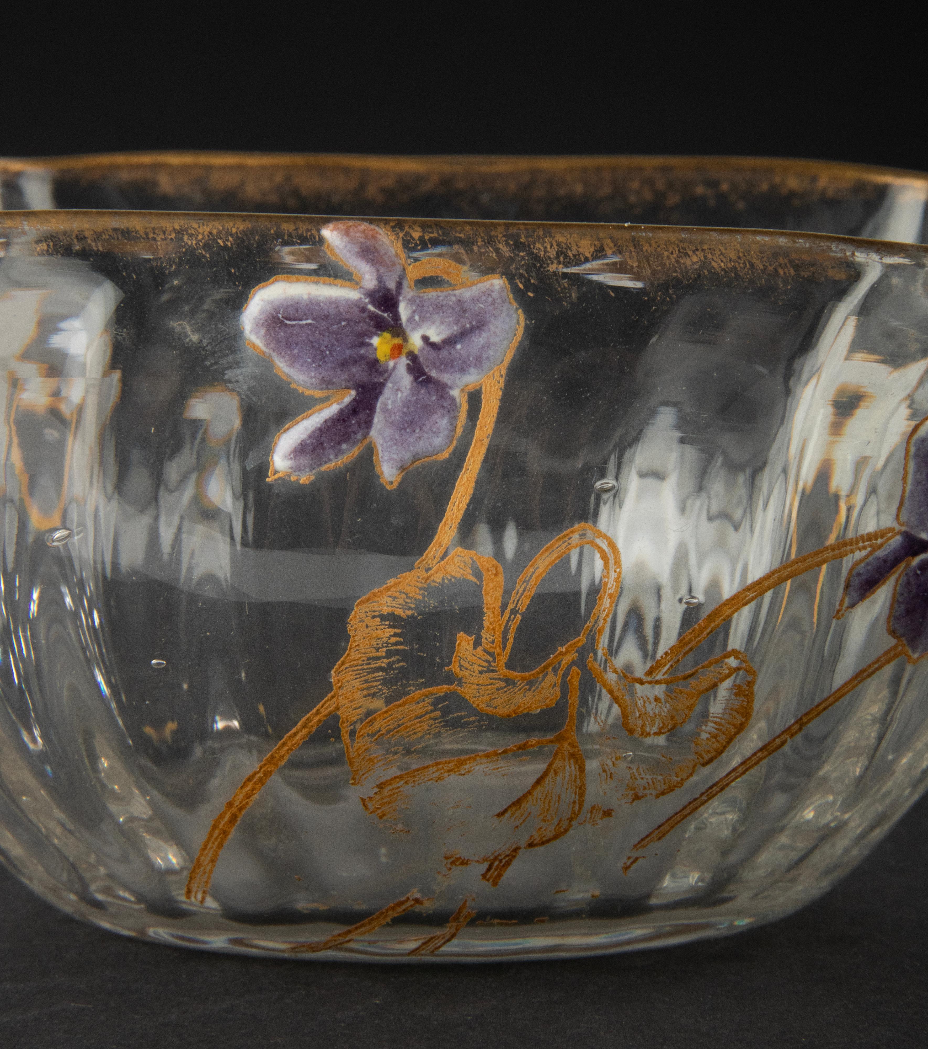Ensemble de 6 bols en cristal Art Nouveau peints à la main avec des fleurs attribués à Daum Nancy en vente 5
