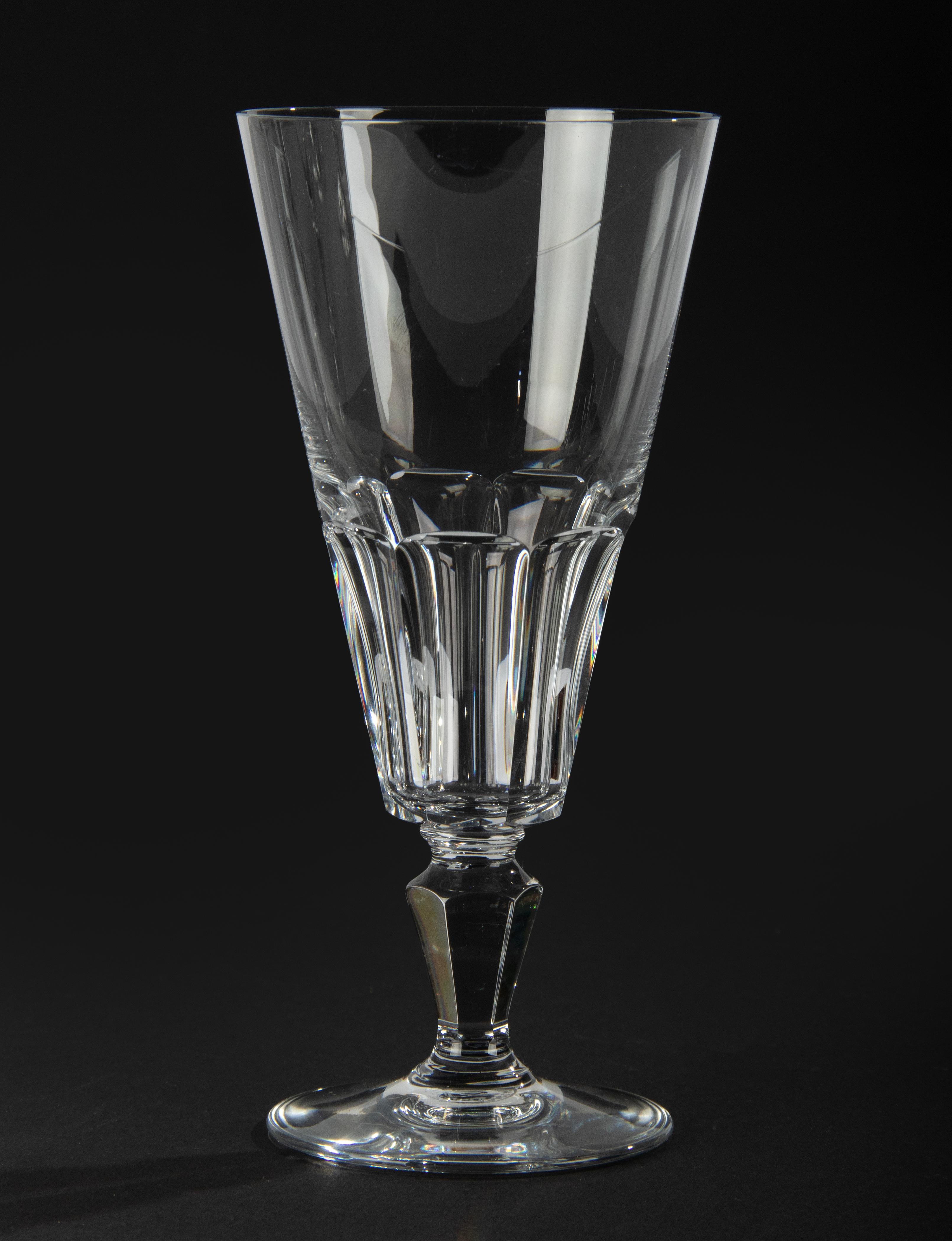 Mid-Century Modern Ensemble de 6 flûtes à champagne en cristal fabriquées par Baccarat