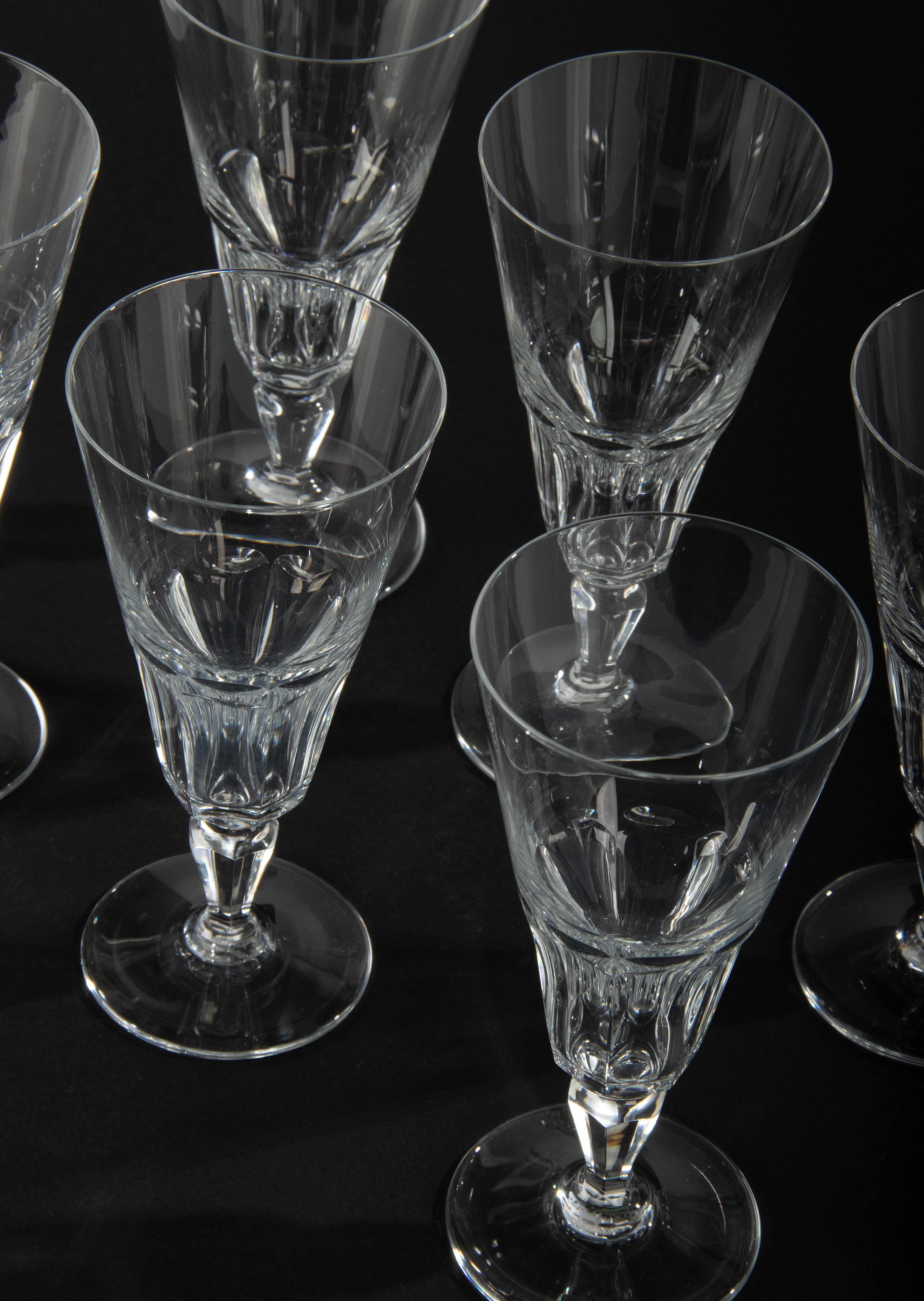 Cristal Ensemble de 6 flûtes à champagne en cristal fabriquées par Baccarat