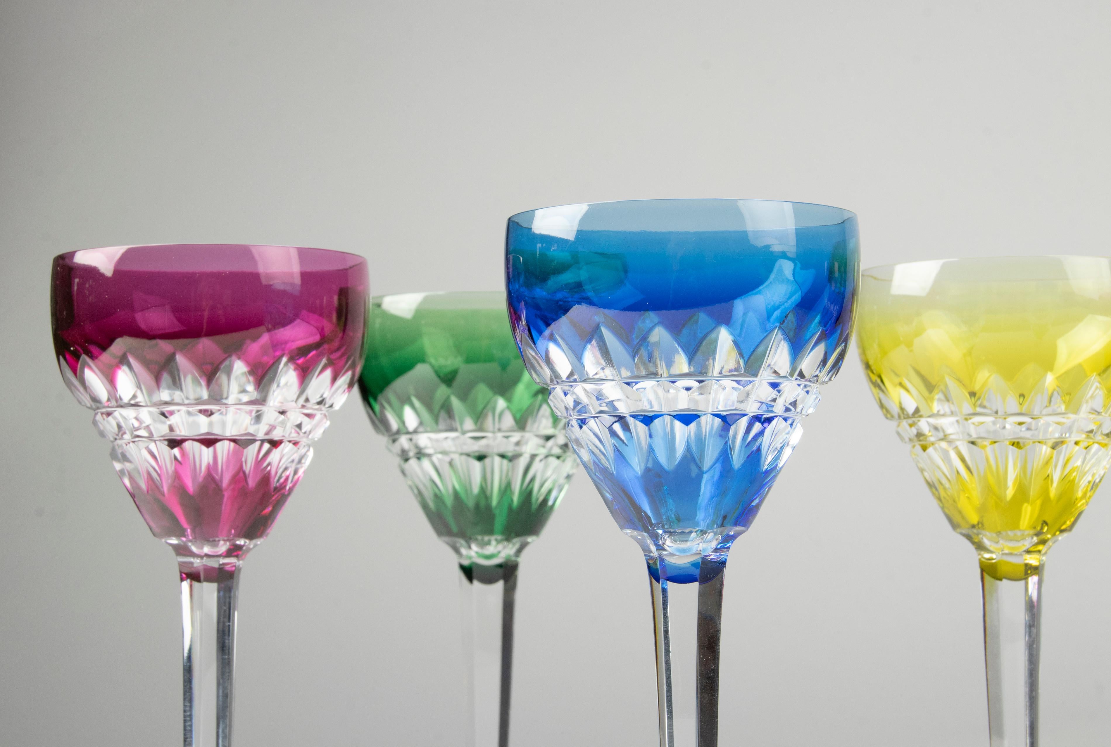 Mid-Century Modern Set of 6 Crystal Colored Wine Glasses by Val Saint Lambert circa 1950 