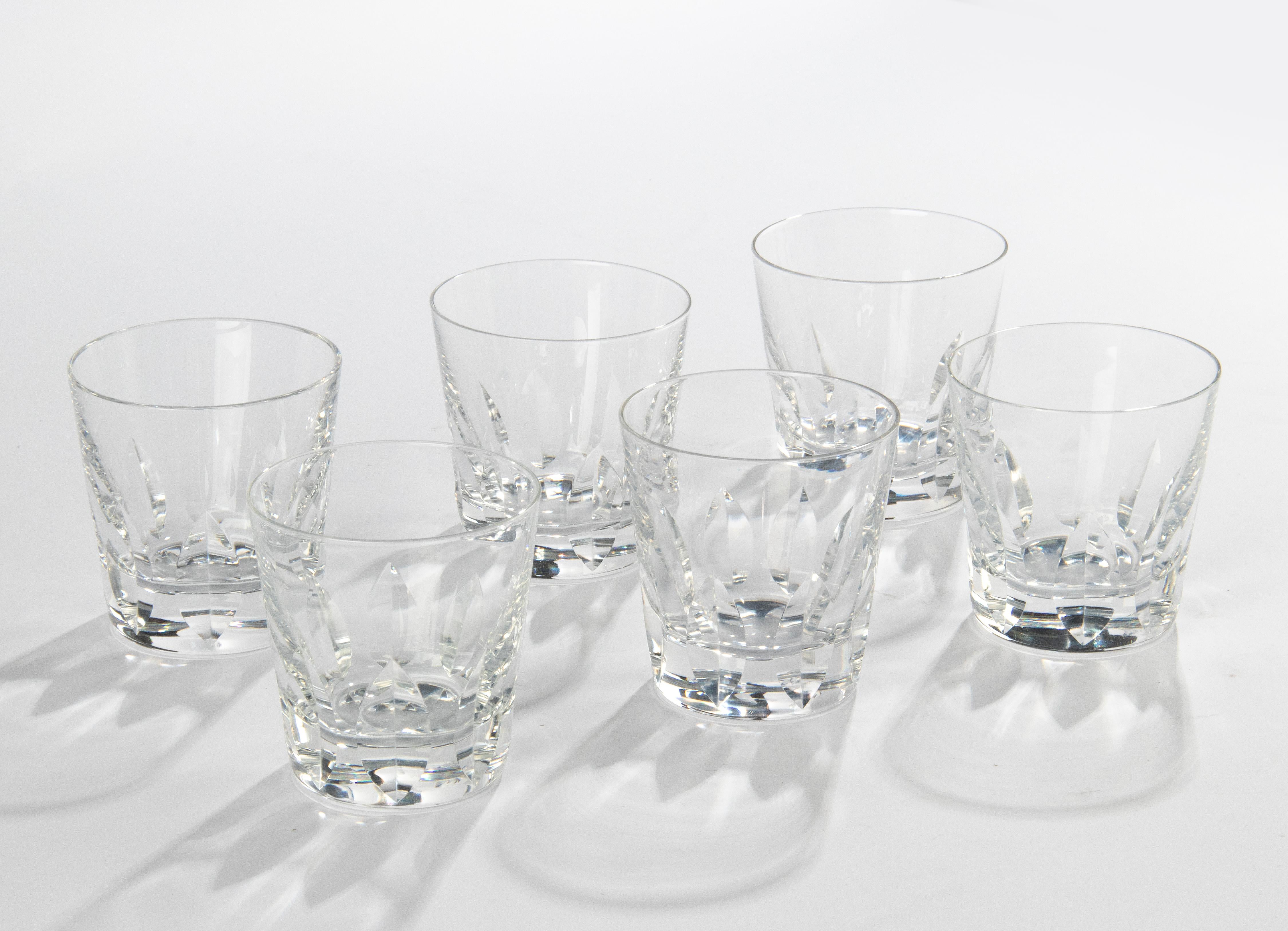 Hand-Crafted Set of 6 Crystal Whiskey Glasses, Saint Louis model Jersey For Sale