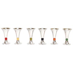 Lot de 6 verres à cordial ou à liqueur de style moderniste, en argent tchèque 800 et bakélite