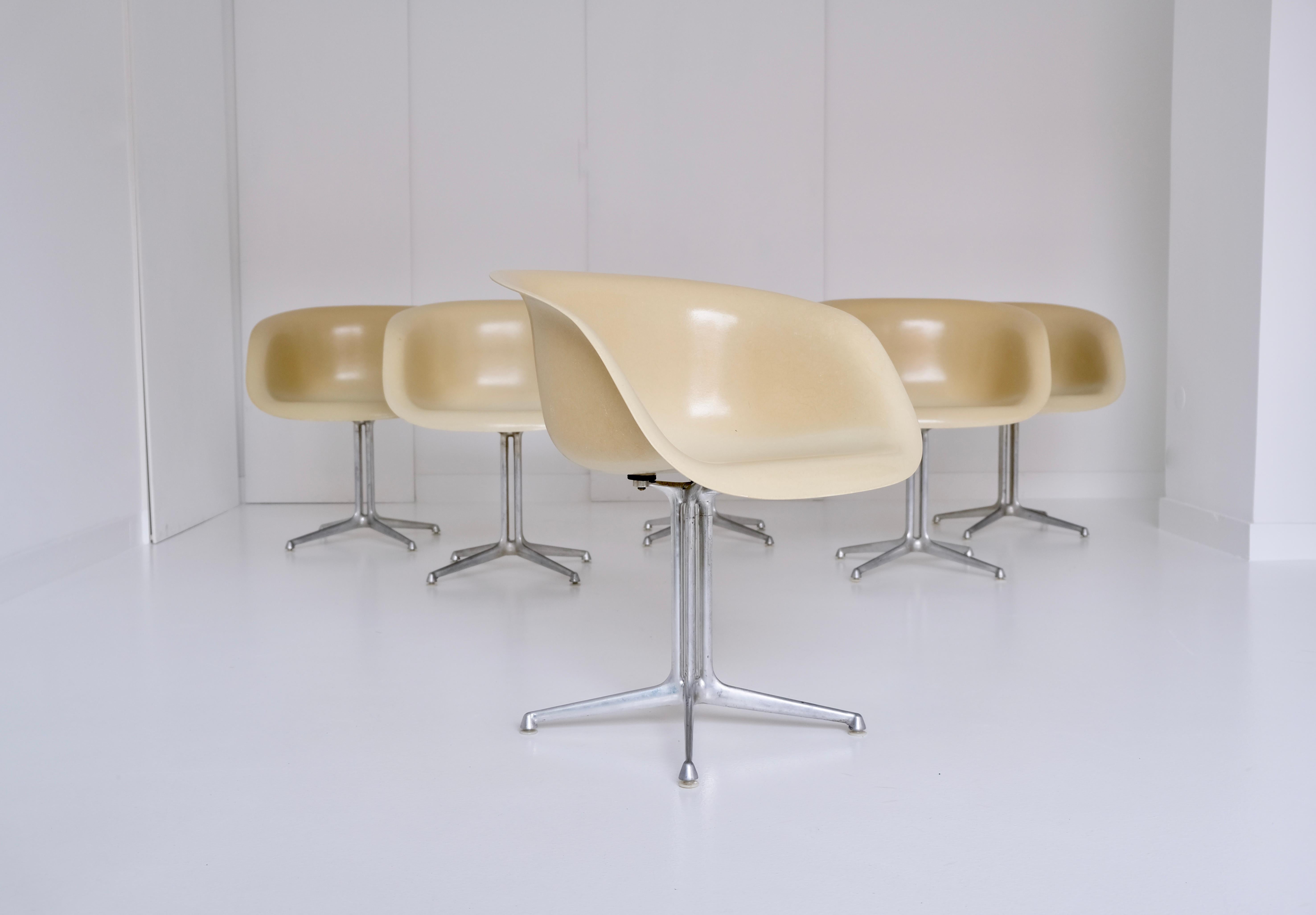 American Set of 6 DAL 'Dining Armchair La Fonda' by Ray & Charles Eames for Herman Miller
