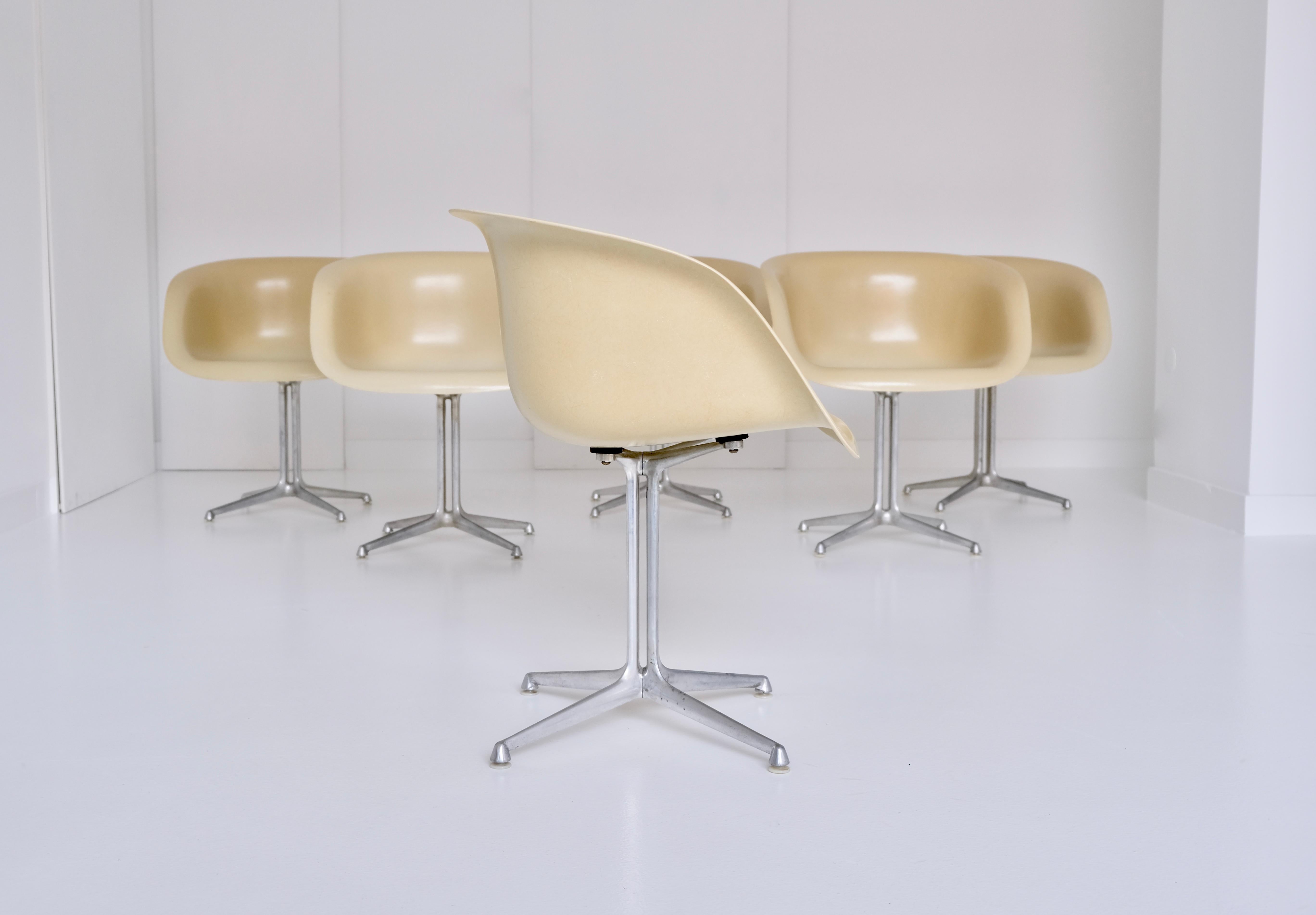 Set of 6 DAL 'Dining Armchair La Fonda' by Ray & Charles Eames for Herman Miller In Good Condition In Munster, NRW