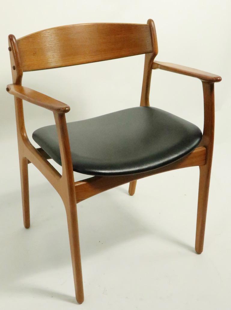 Scandinavian Modern Set of 6 Danish Dining Chairs by Erik Buch for Oddense Maskinsnedkeri