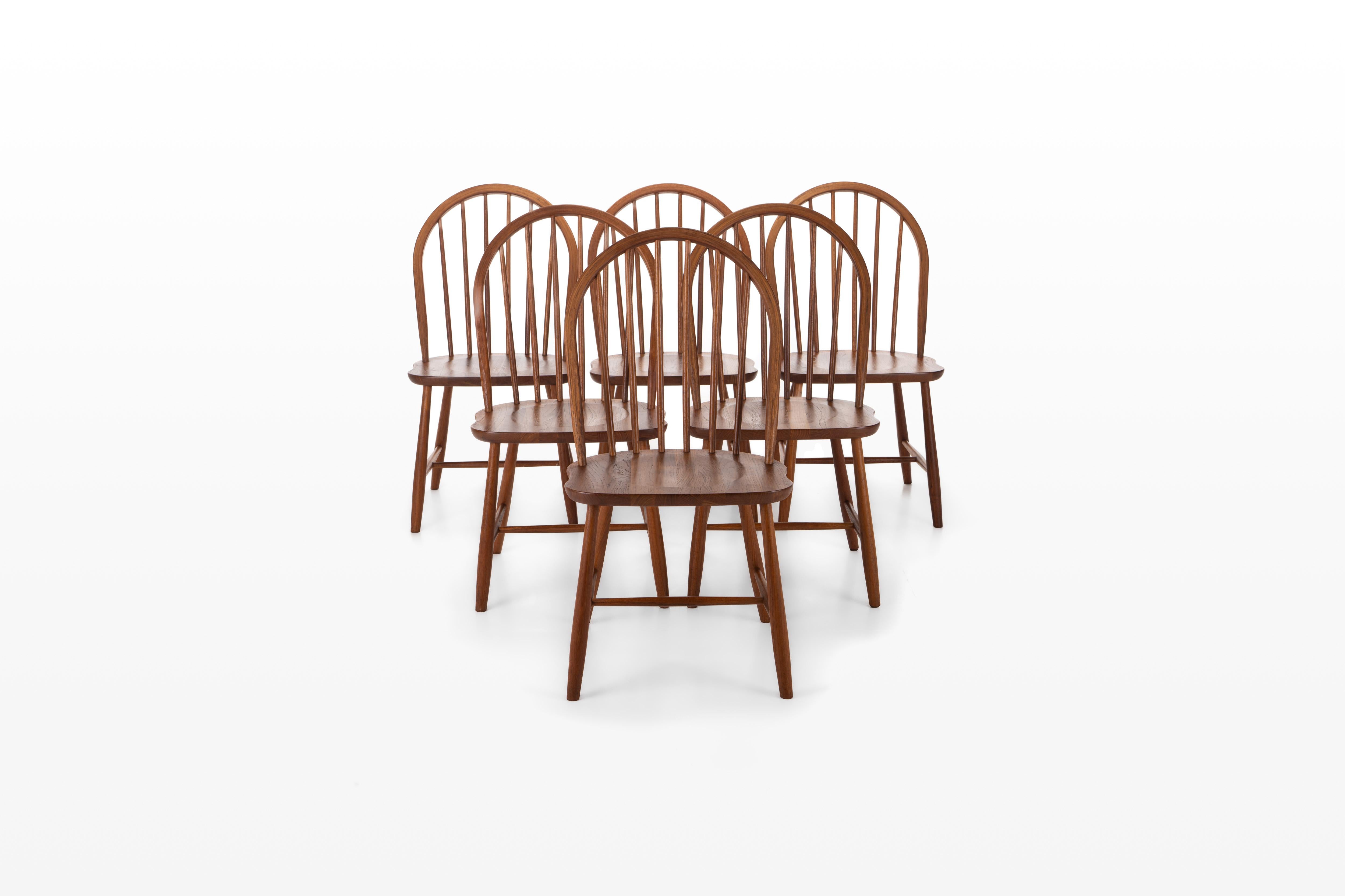 Set of 6 vintage dining chairs by Erik Ole Jørgensen for Tarm Stole & Mobelfabrik, Denmark. The chairs are made of teak wood and in very good condition.