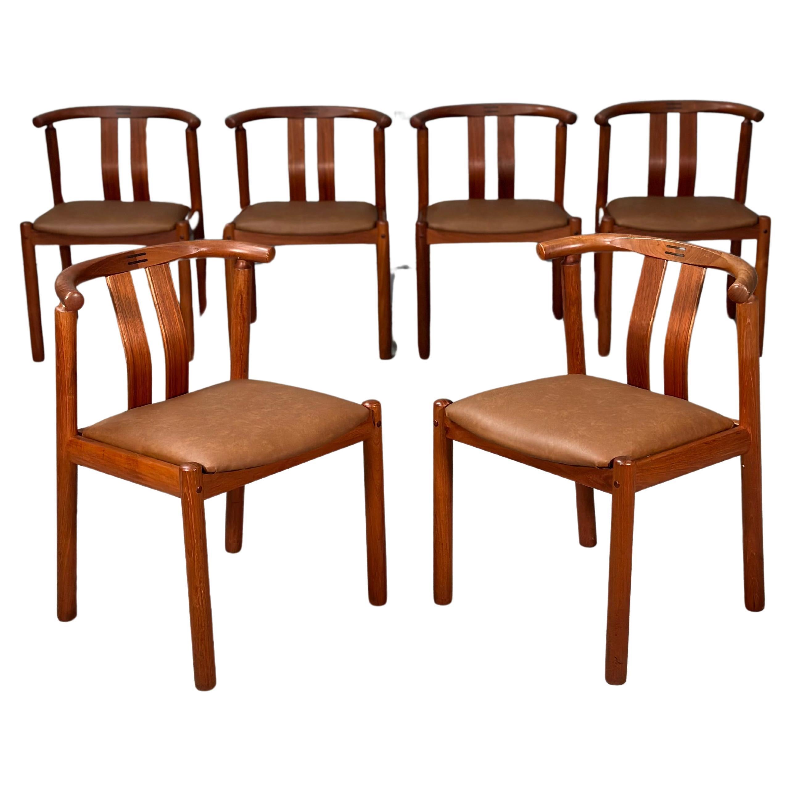 Set di 4 sedie scandinave in teak di J. Andersen per Uldum Mobelfabrik in  vendita su 1stDibs