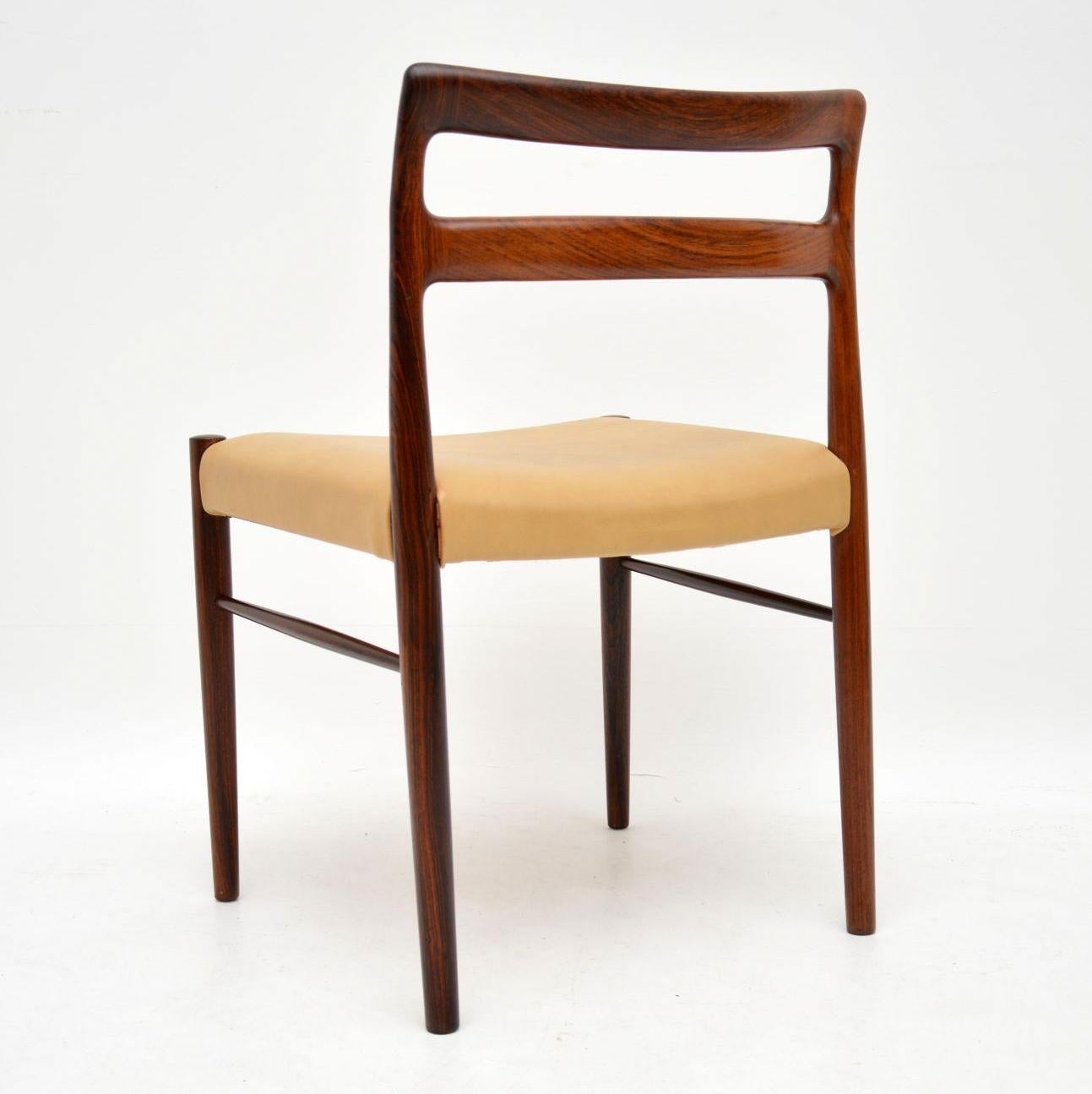 Mid-20th Century Set of 6 Danish Dining Chairs by Soren Willasden