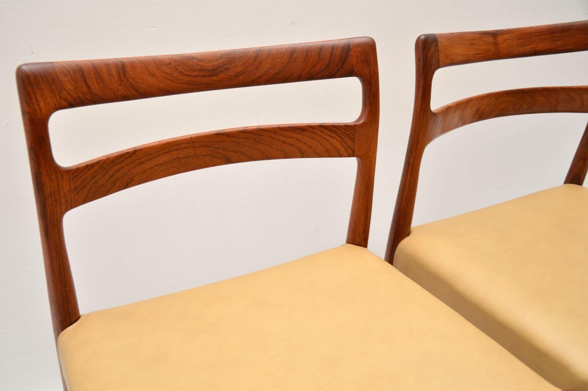 Set of 6 Danish Dining Chairs by Soren Willasden 1