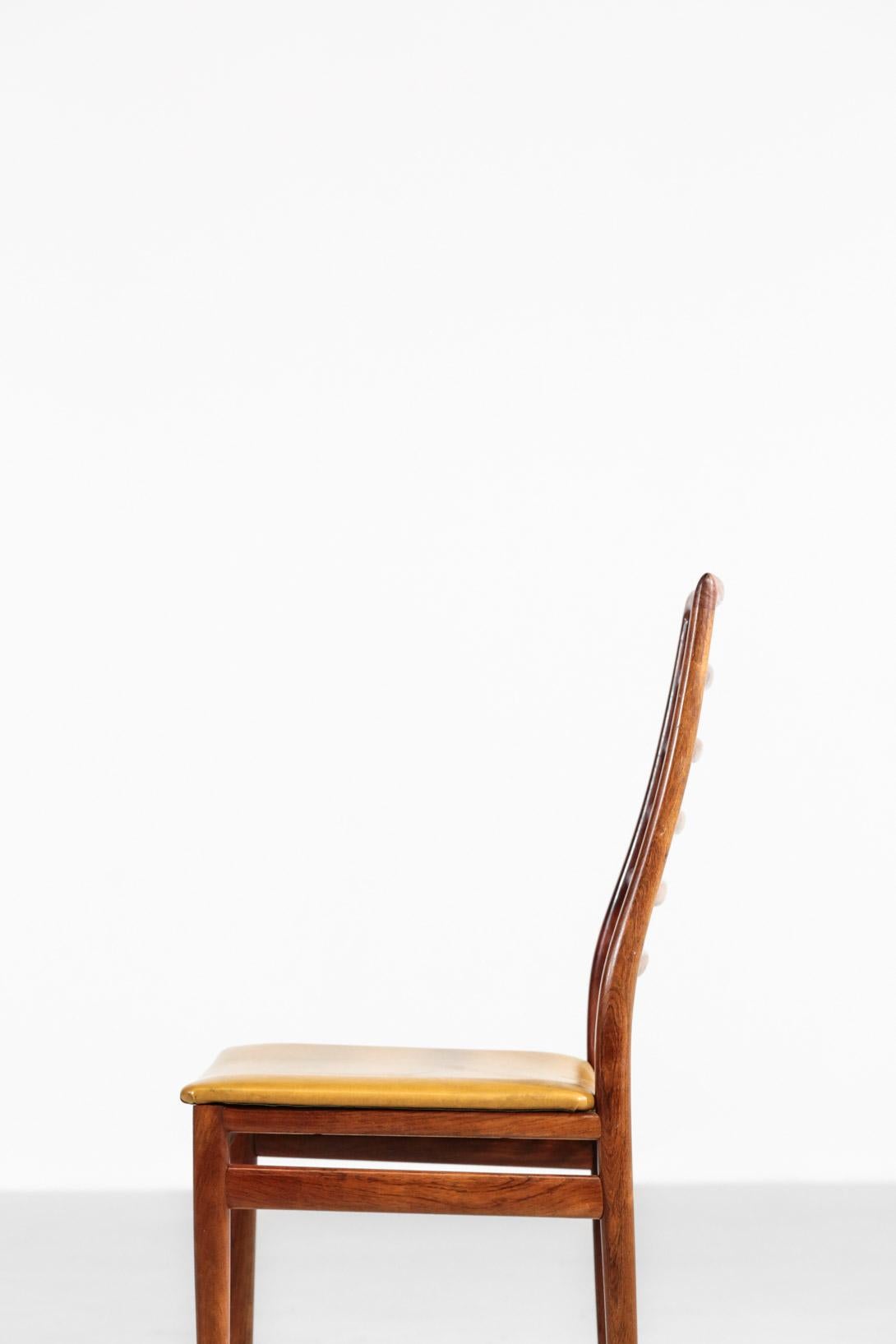 Set of 6 Danish Dining Chairs Scandinavian Design For Sale 4