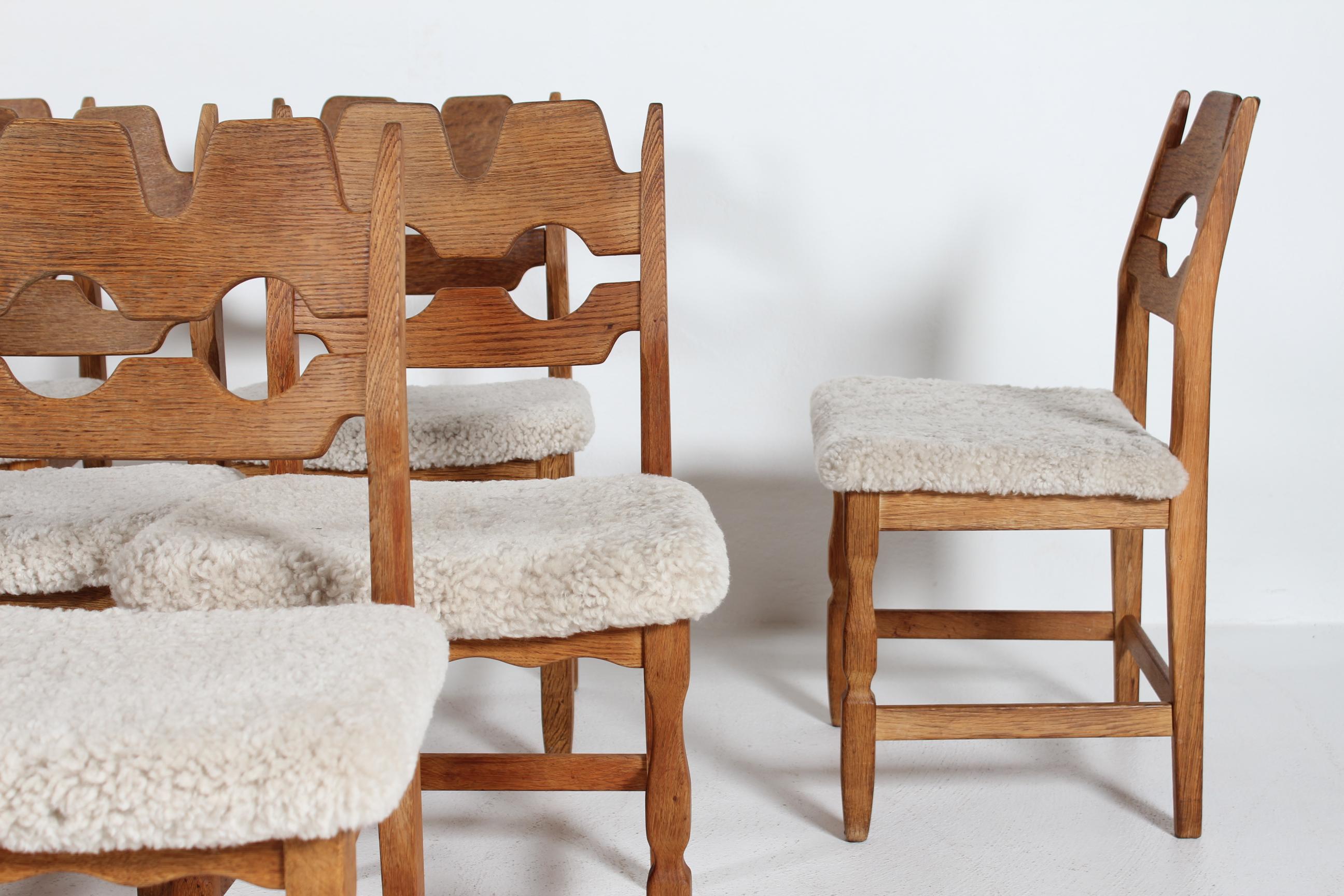 Set of 6 Danish Henning Kjærnulf Razor Blade Chairs of Oak + New Sheepskin 1970s For Sale 6