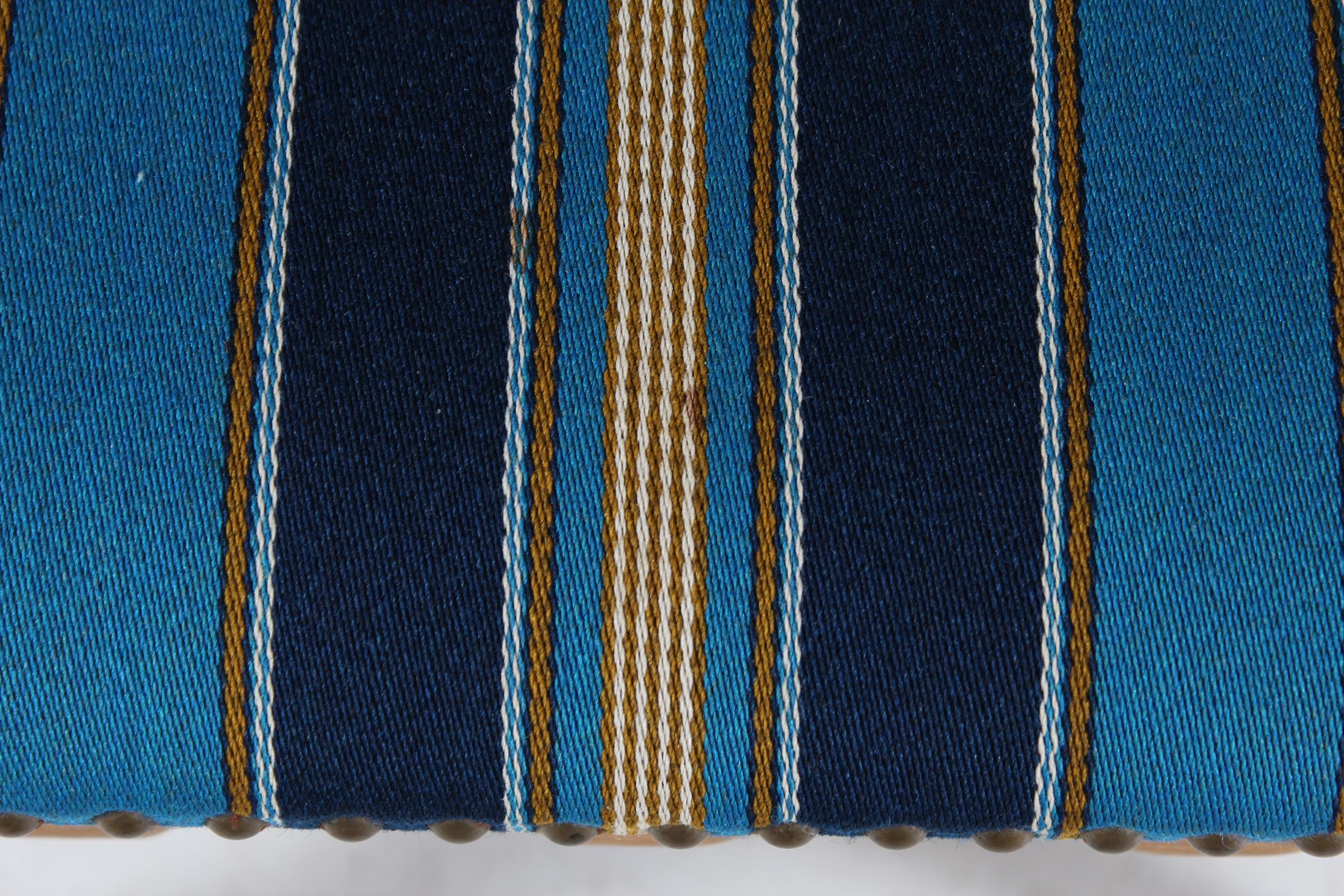 Satz von 6 dänischen Henning Kjærnulf Rasierklingenstühlen aus Eiche + Originalwolle 1970er im Angebot 1