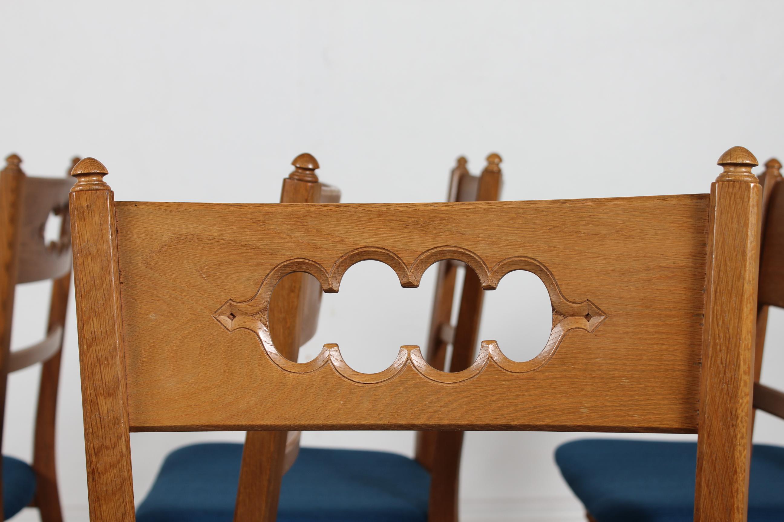 Ensemble de 6 chaises de salle à manger danoises de style Henning Kjærnulf en Oak foncé, années 1970 en vente 2