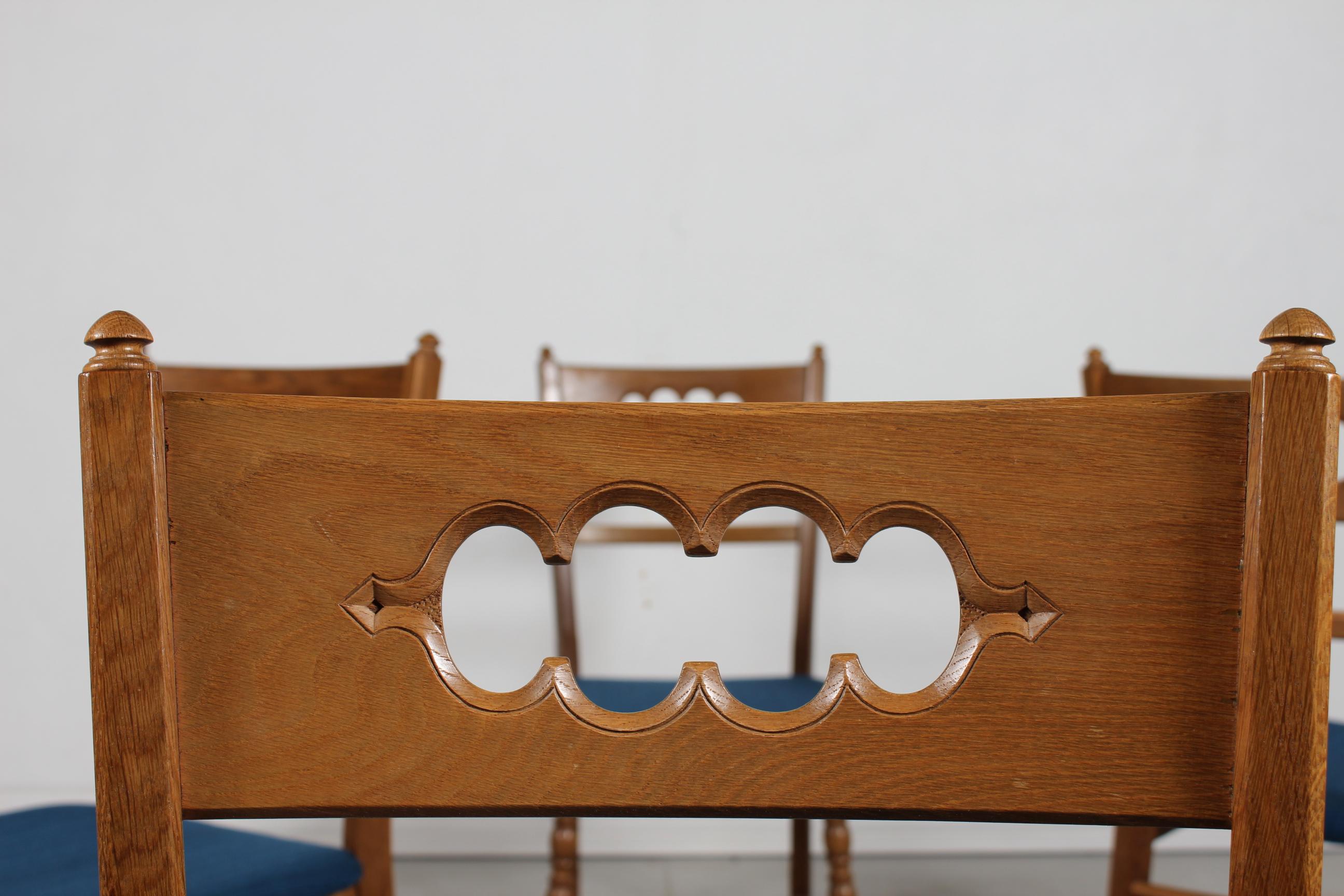 Fin du 20e siècle Ensemble de 6 chaises de salle à manger danoises de style Henning Kjærnulf en Oak foncé, années 1970 en vente