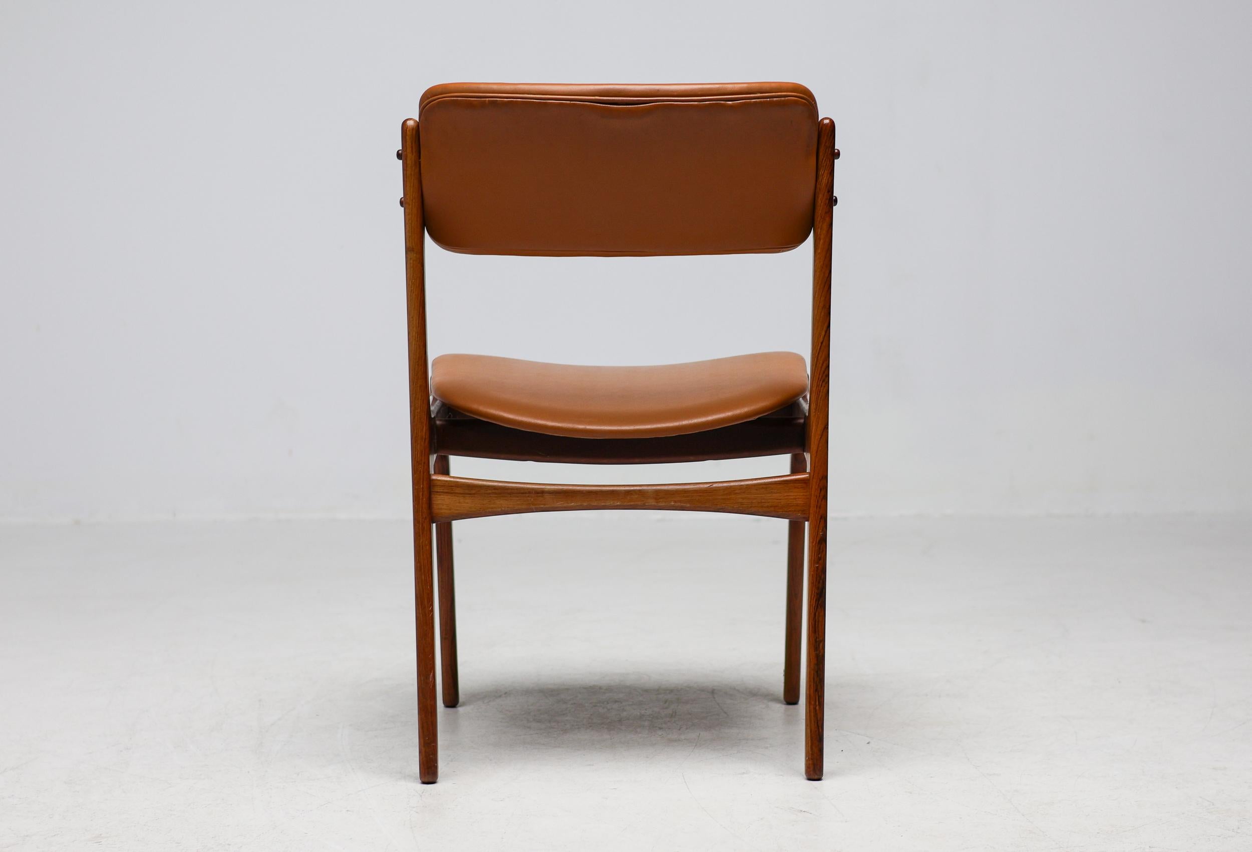 Set of 6 Danish Mid Century Modern Model 49 Rosewood Dining Chairs by Erik Buch For Sale 3