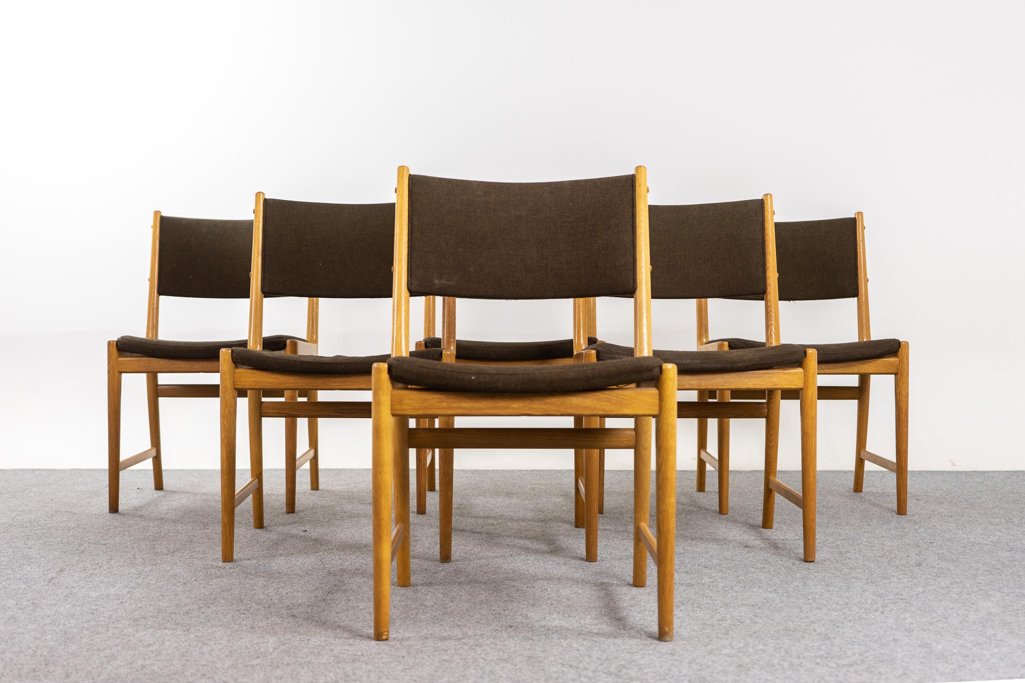 Scandinavian Modern Set of 6 Danish Mid-Century Modern Oak Dining Chairs by Kai Lyngfeldt Larsen For Sale