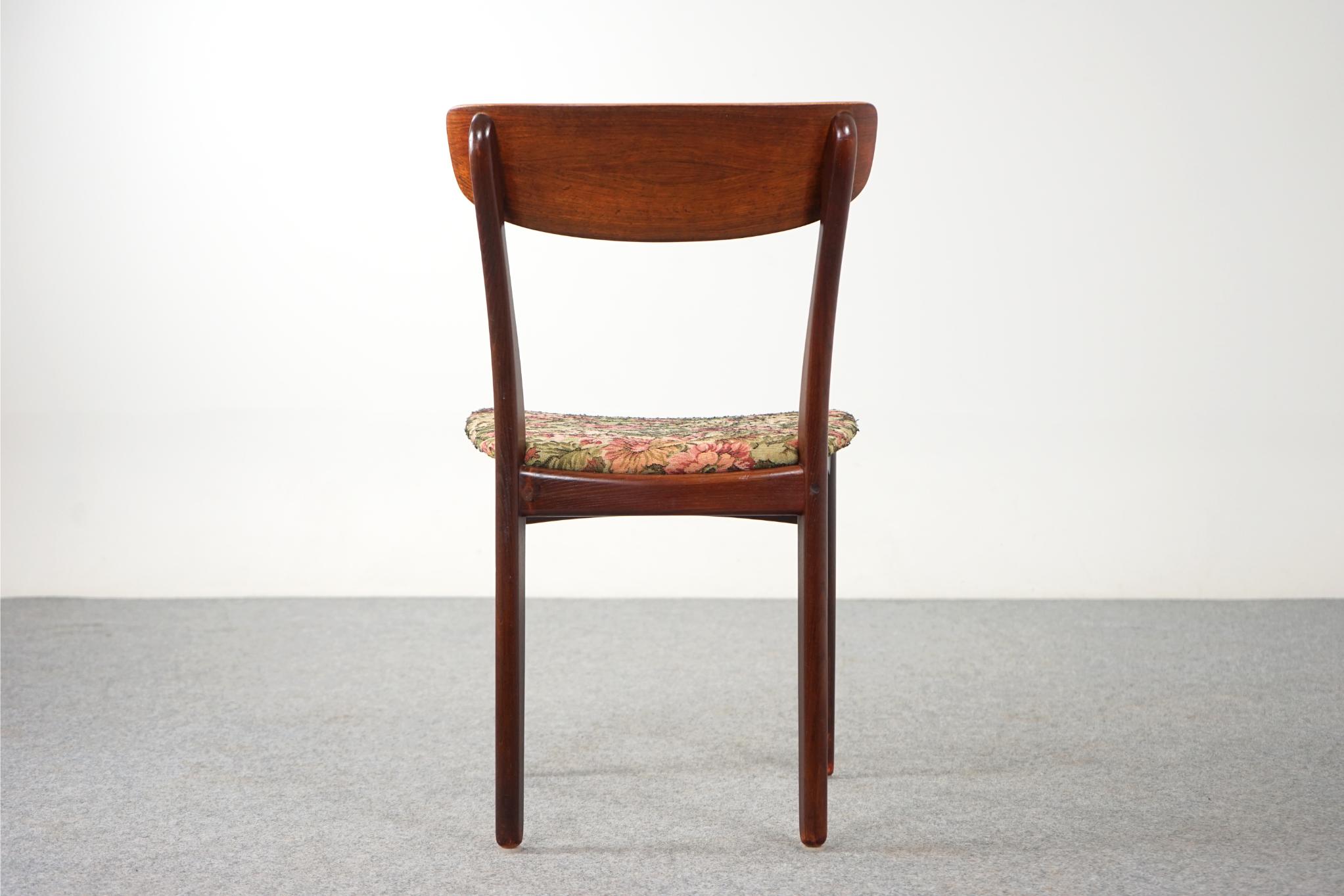 Set of 6 Danish Mid-Century Modern Rosewood Dining Chairs 2